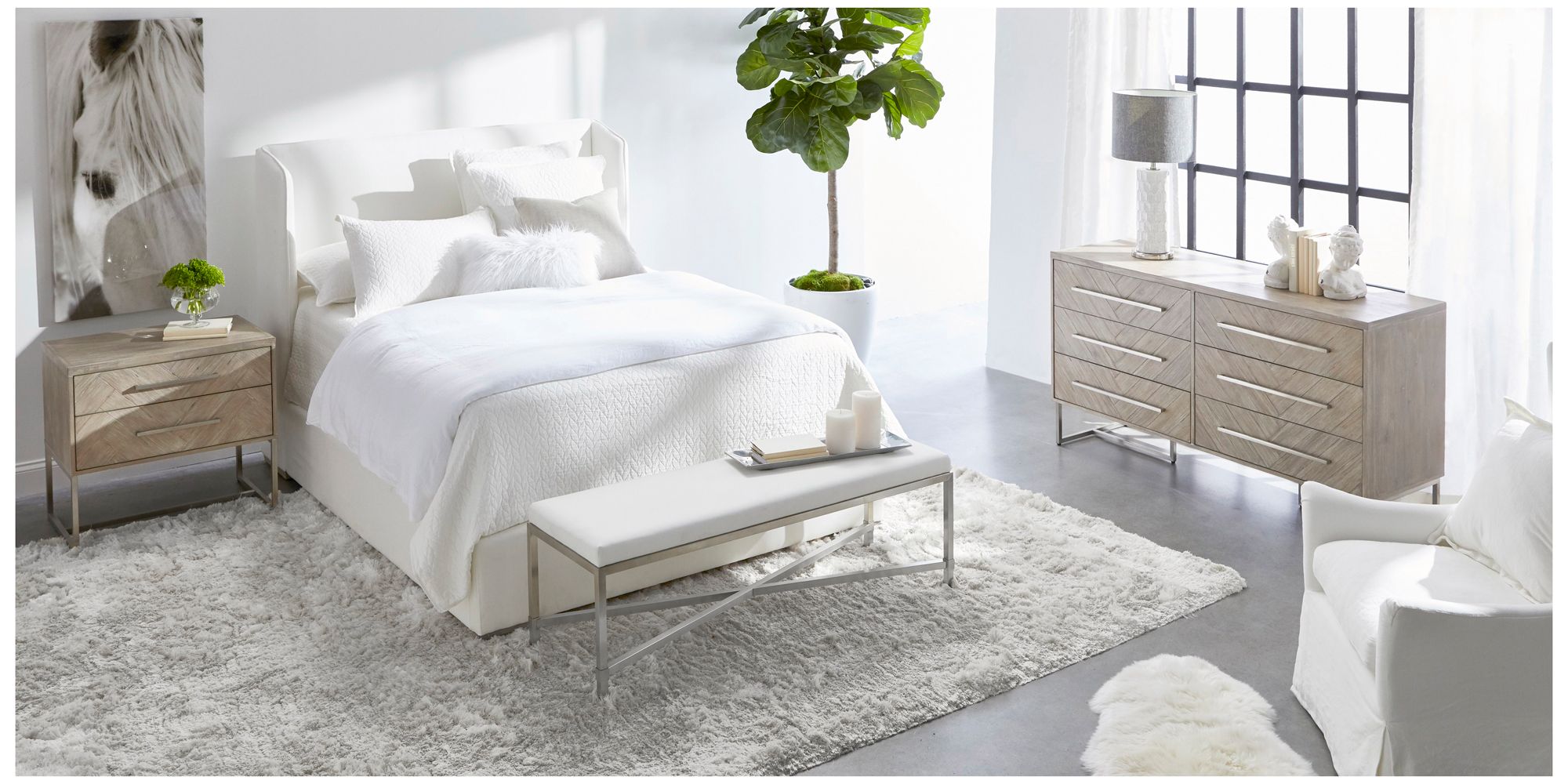 Stewart Cal King Bed, LiveSmart Peyton-Pearl, Natural Gray Oak