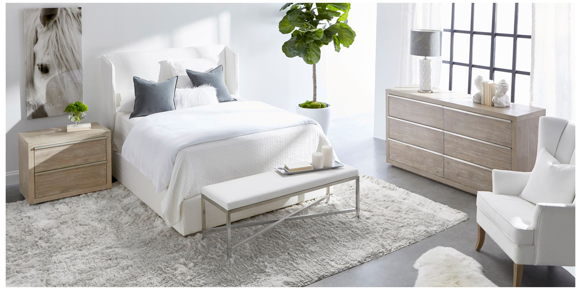 Stewart Cal King Bed, LiveSmart Peyton-Pearl, Natural Gray Oak