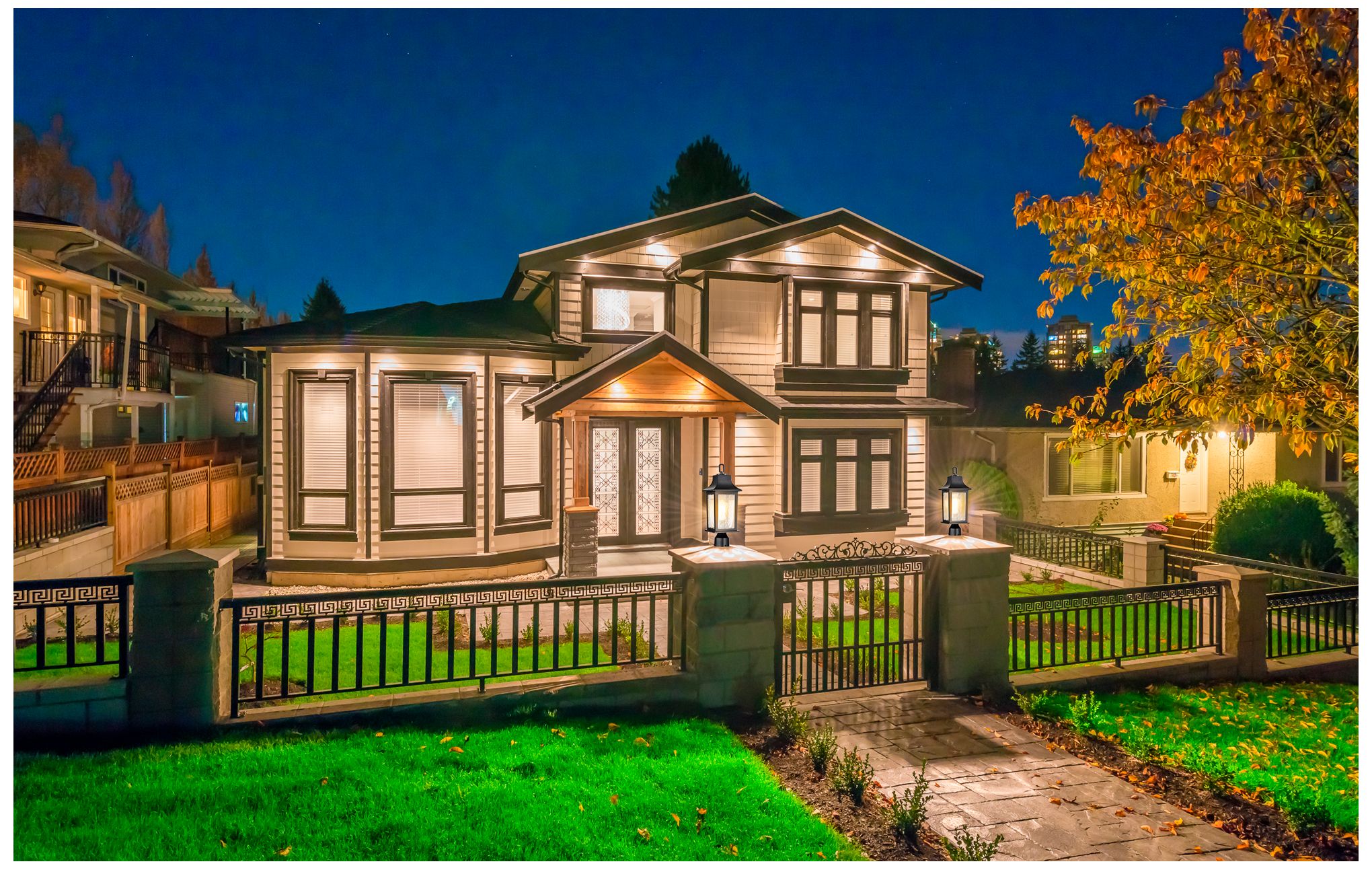 Stillwell Outdoor Post Lantern; 1 Light; Matte Black Finish;