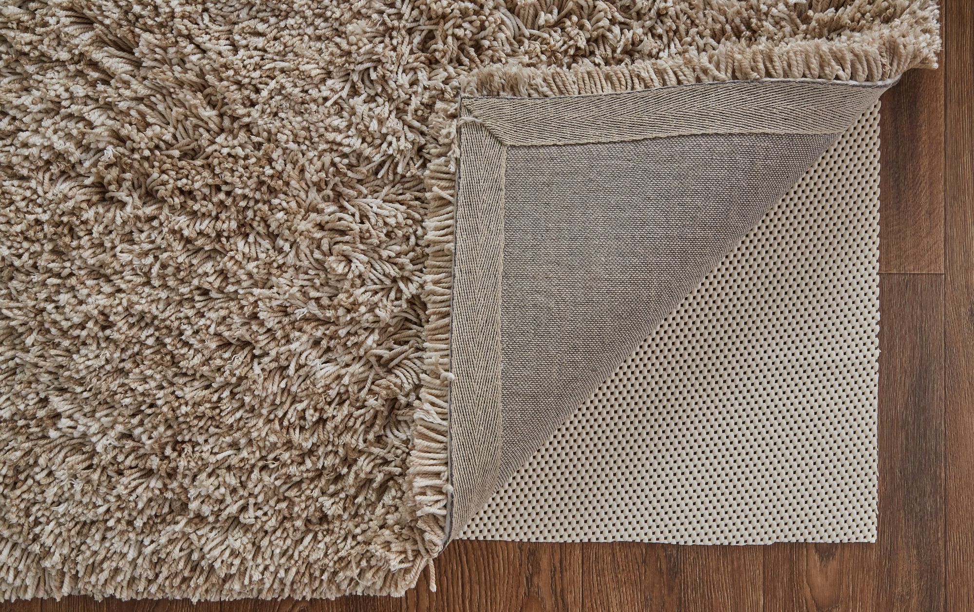 Thumbnail4 of Stoneleigh 8830F 2'x3' Latte Tan Rectangular Shag Area Rug more views