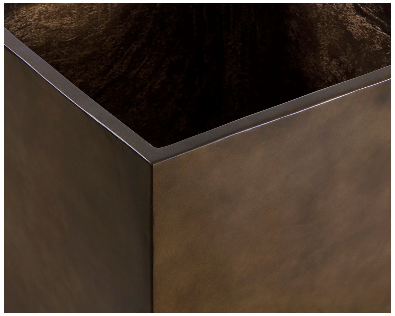 Image 4 Sunpan Tansy Planter Antique Bronze more views