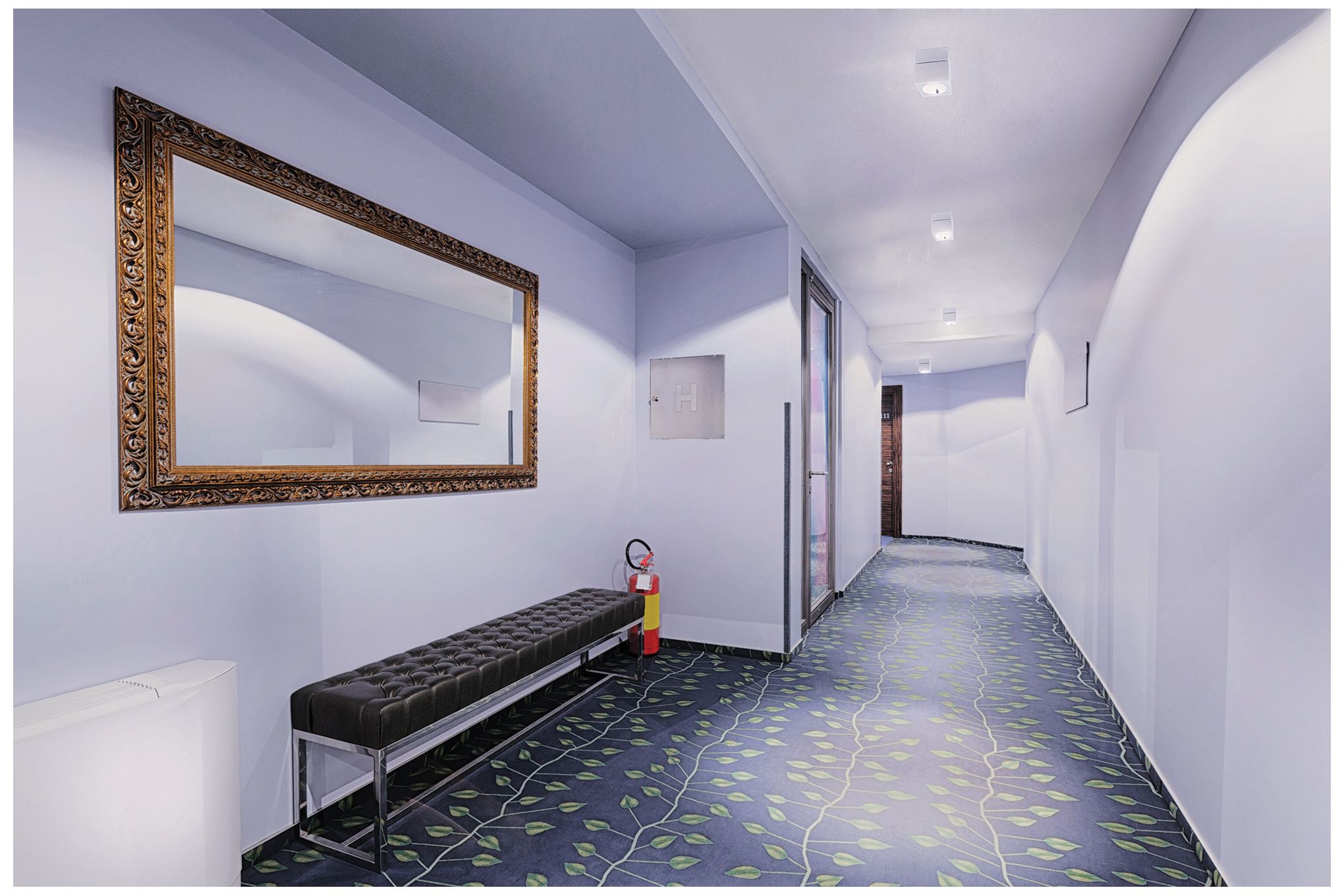 Image 4 Surface Mount Square - 14 W - 24Â° Reflector - White more views