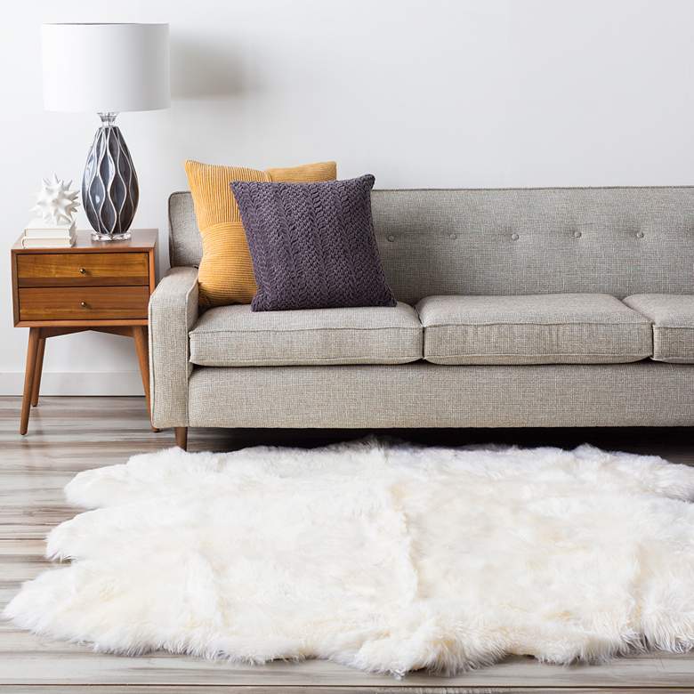 Image 1 Surya Sheepskin SHS-9600 6'x8' Ivory Sheepskin Area Rug