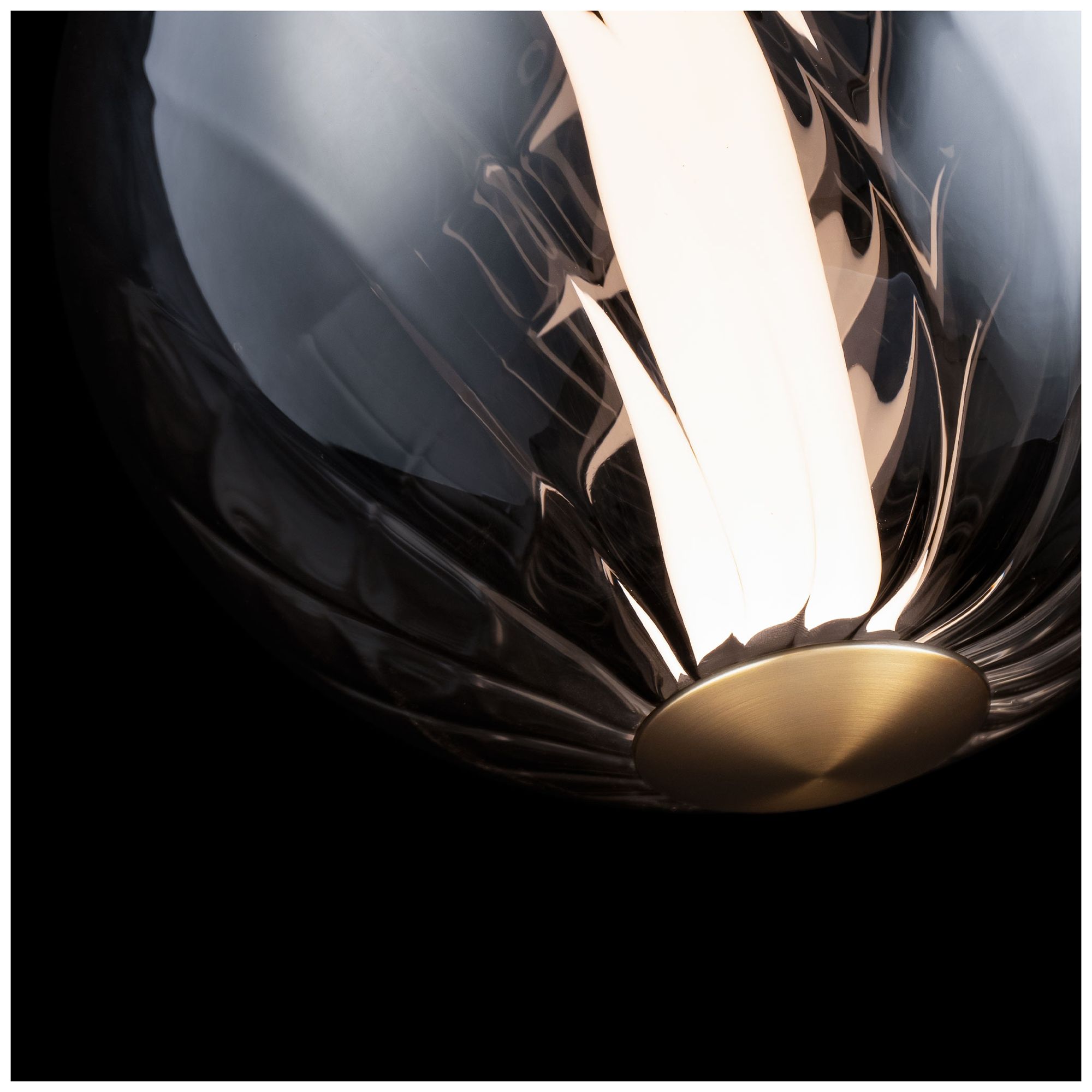 Image 3 Swirly 10.6"H x 9.9"W 1-Light Mini-Pendant in SM more views