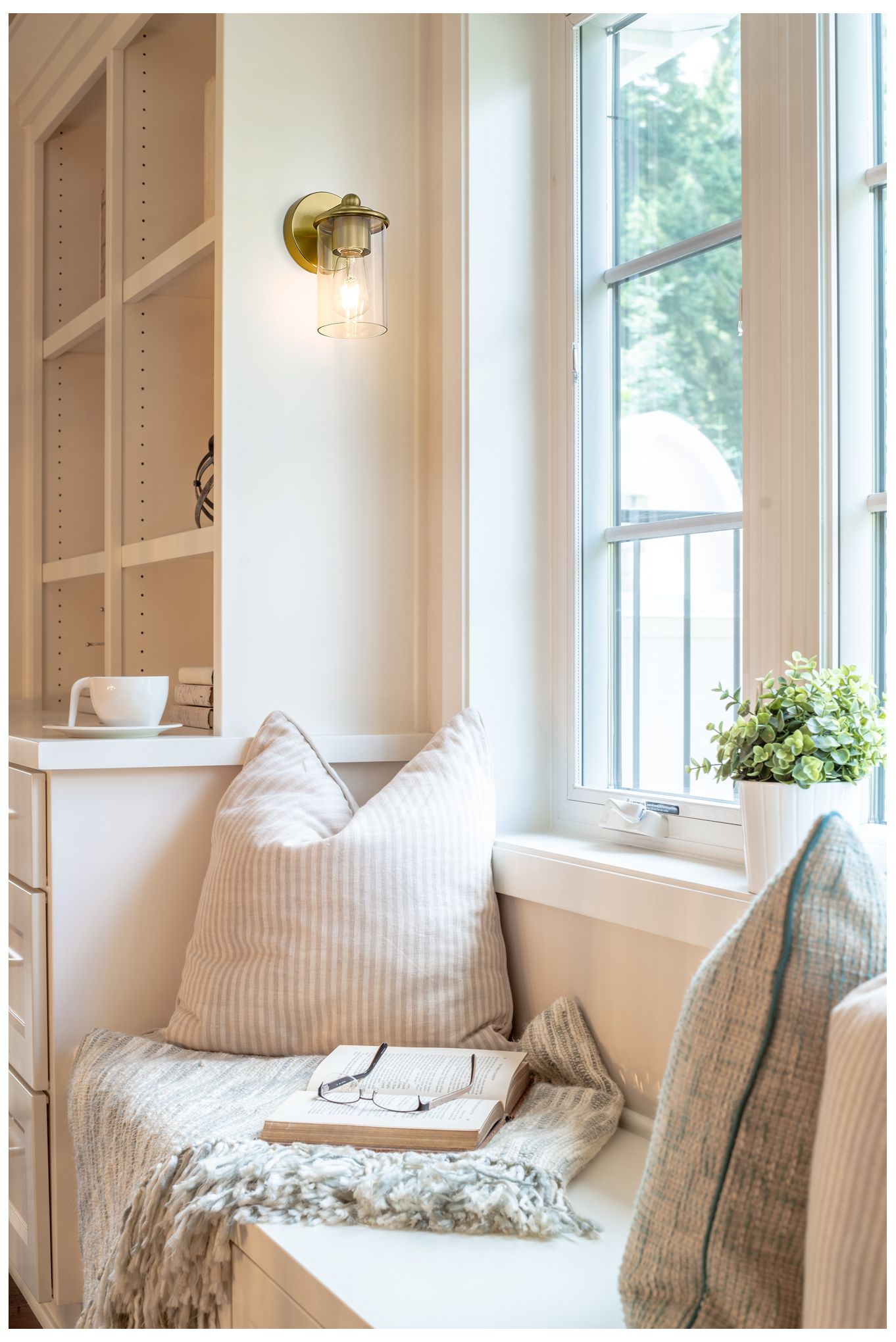 Image 2 Thayer by Z-Lite Luxe Gold 1 Light Vanity more views