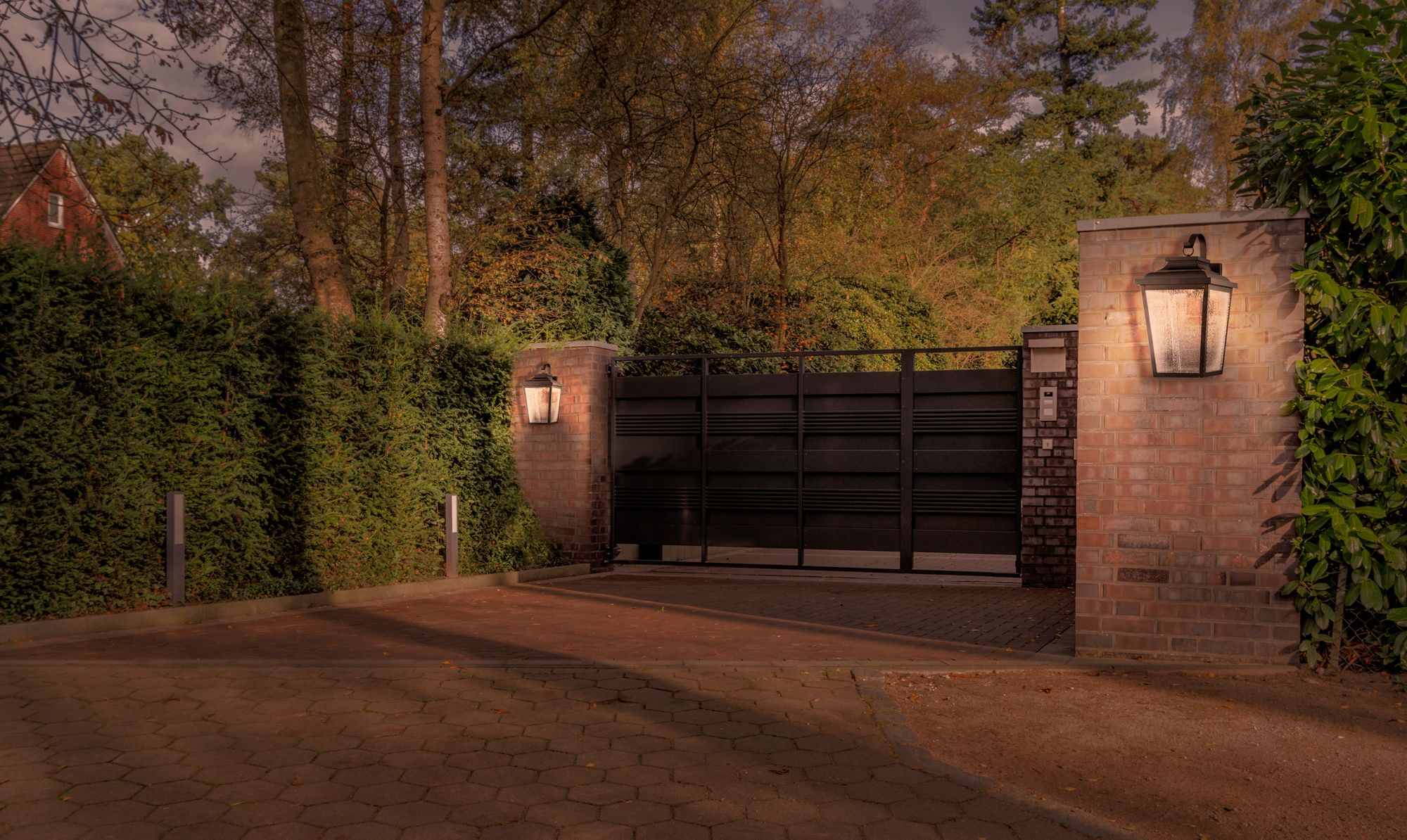 The Great Outdoors Irvington Manor LED Chelesa Bronze Outdoor Wall Mount