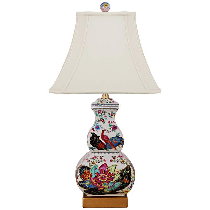 tobacco leaf pattern lamp $109 Tobacco Leaf Lamp with Shade 17-inch White Linen, with Gold The highly coveted floral pattern has adorned homes since the 18th century Mottahedeh Tobacco Leaf Lamp |