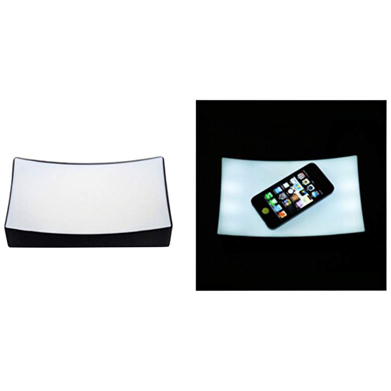 Image 1 Touch Lamp Warm White LED Battery-Powered Light-Up Valet