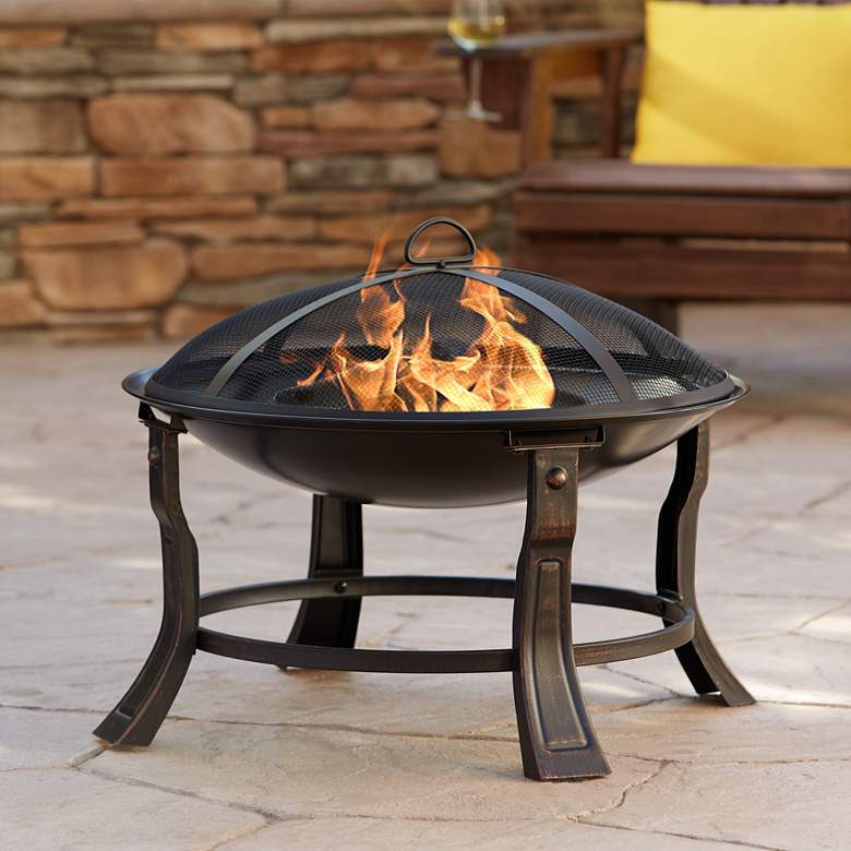 Townsend 24&quot; Round Steel Mesh Screen Outdoor Fire Pit