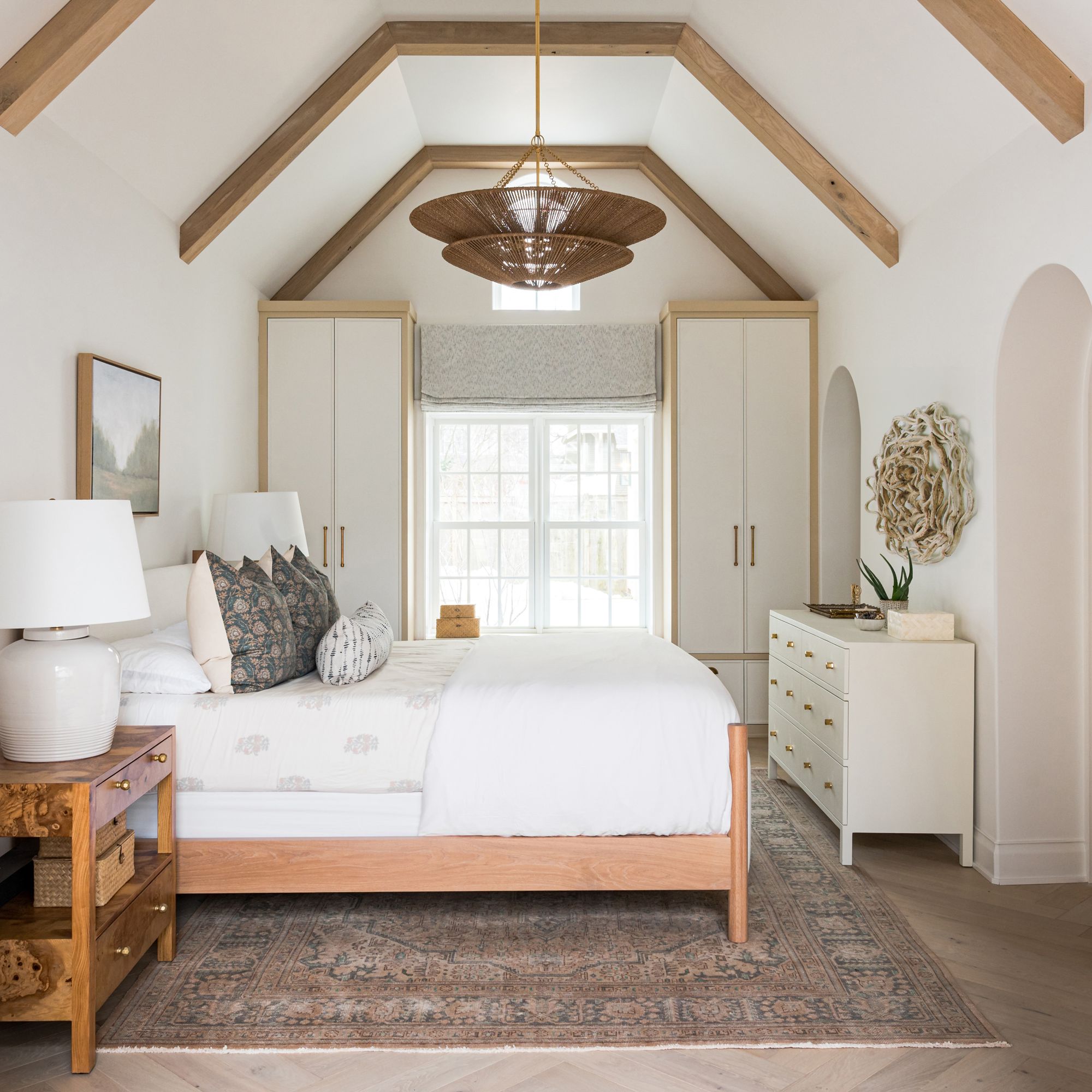 Tropea Gold Leaf 6 Light Pendant in scene