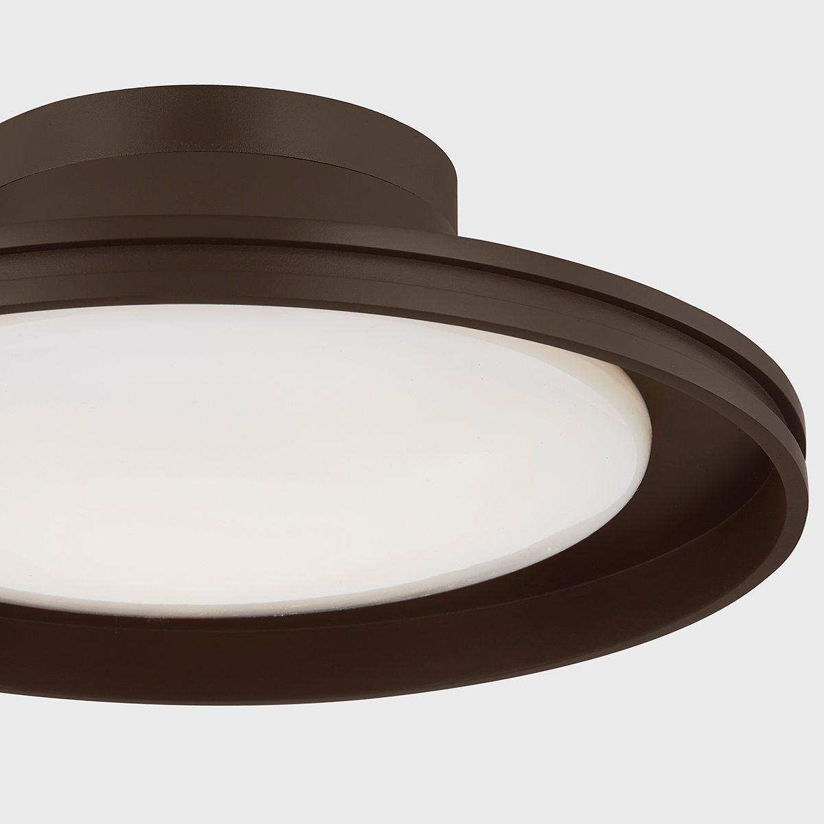 Troy-Standard Cannes 14.75 inch 1 Lt. Exterior