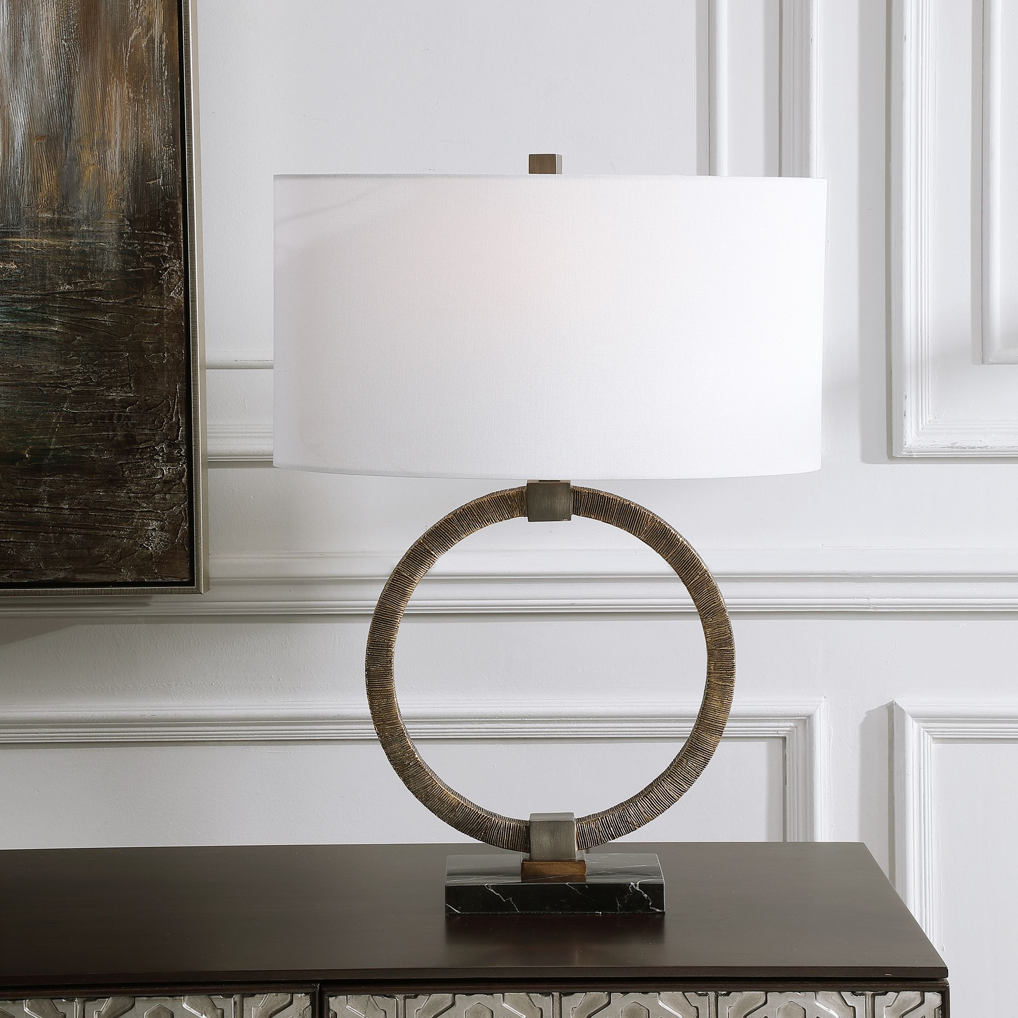 relic table lamp