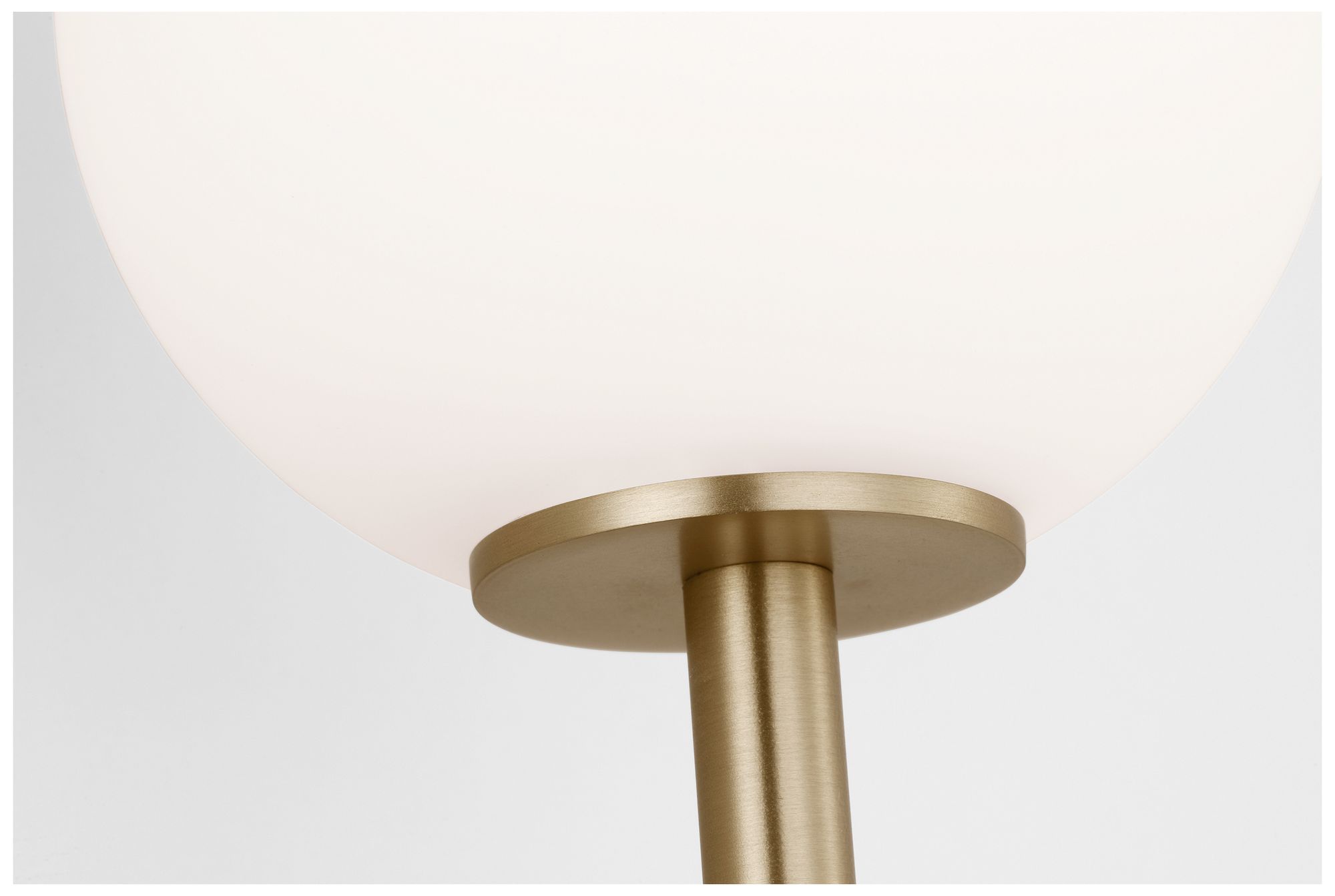 Visual Comfort Studio  Sorelle 17" Sconce  Bi-Pin    Estate Brass