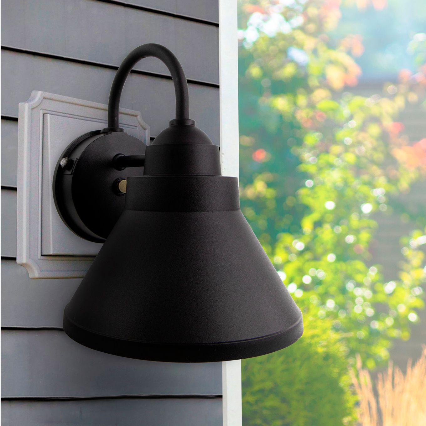 Wave Lighting Goose Black Collection