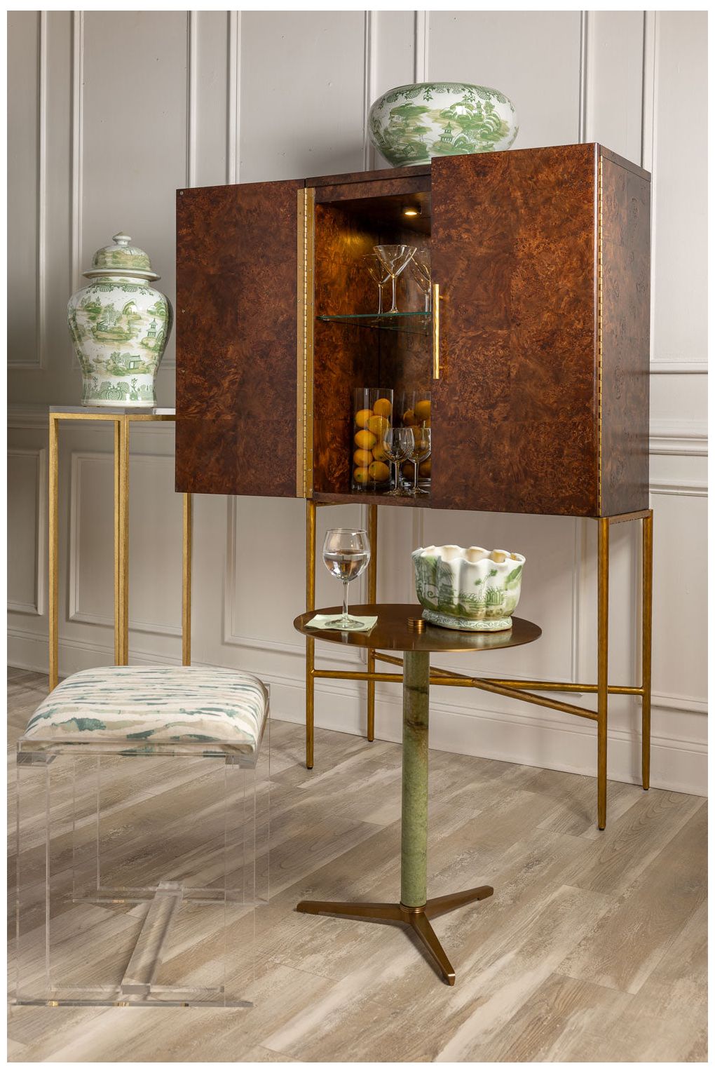 Image 6 Whisky Burlwood Bar more views