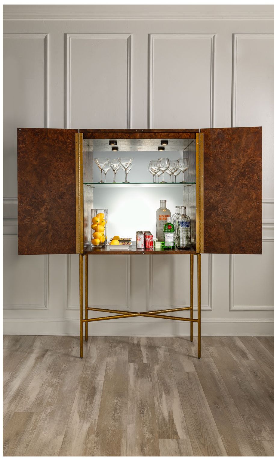 Image 7 Whisky Burlwood Bar more views