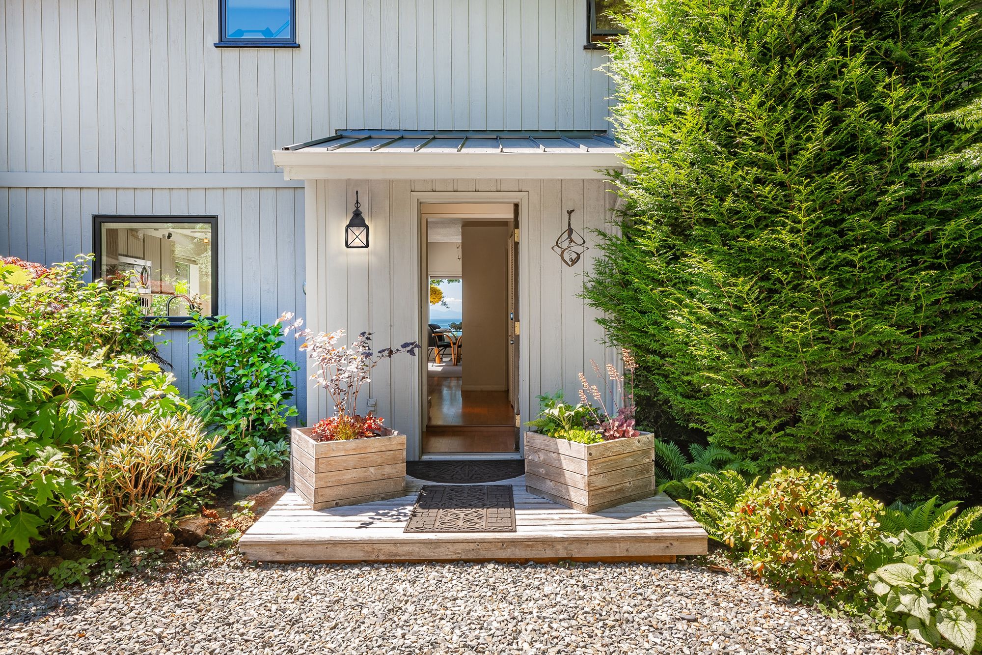 WINGATE 1 LT 6" OUTDOOR WALL