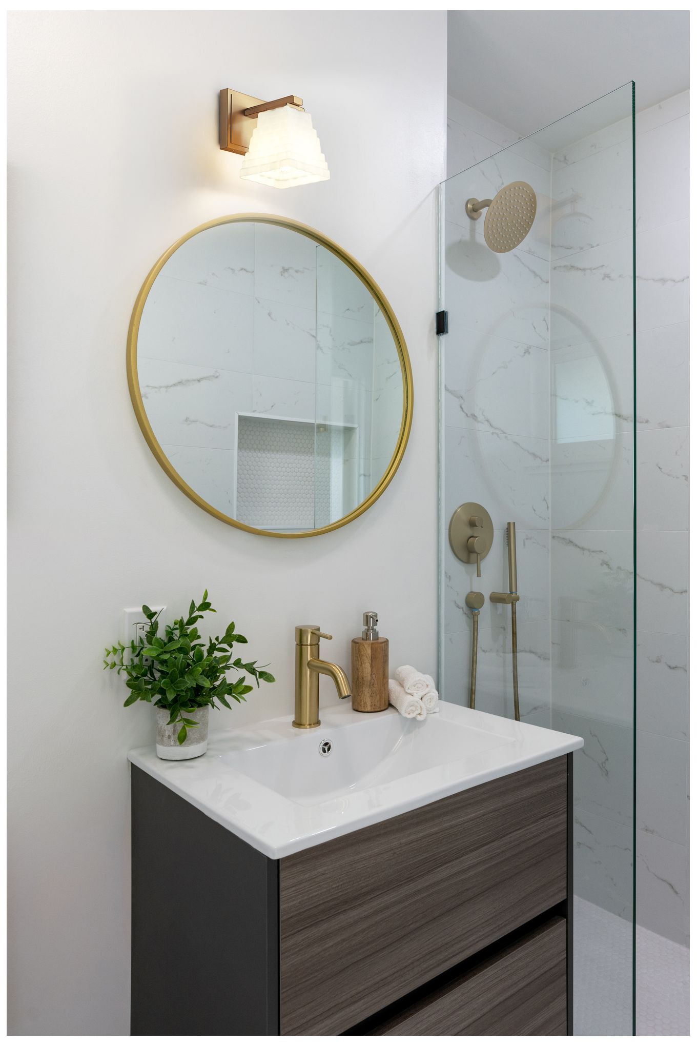 Image 2 Z-Lite Annalise 7 1/4" High Modern Gold White Glass Wall Sconce more views