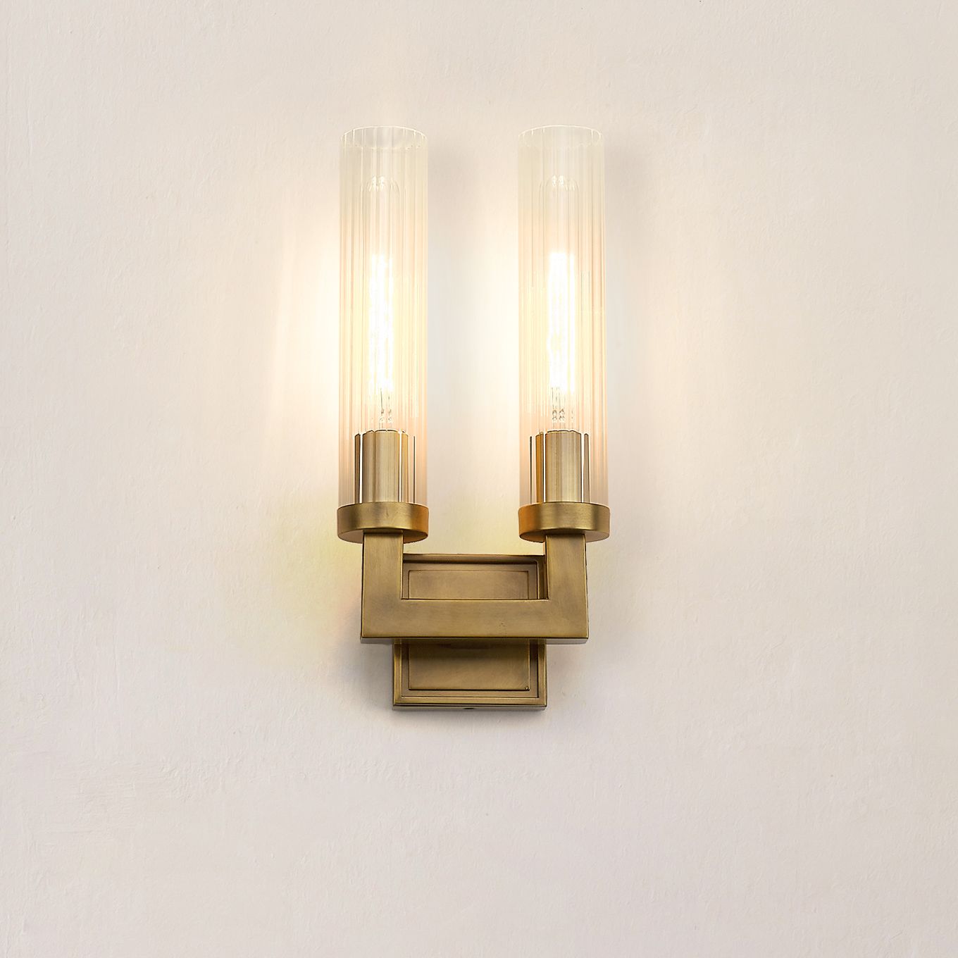 Z-Lite Beau Brass - Antique Brass Collection