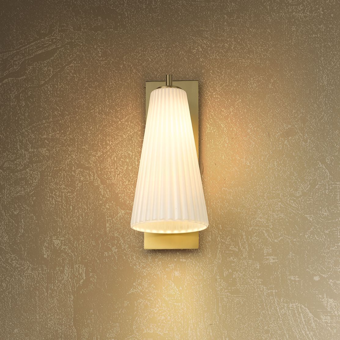 Z-Lite Farrell Gold Collection