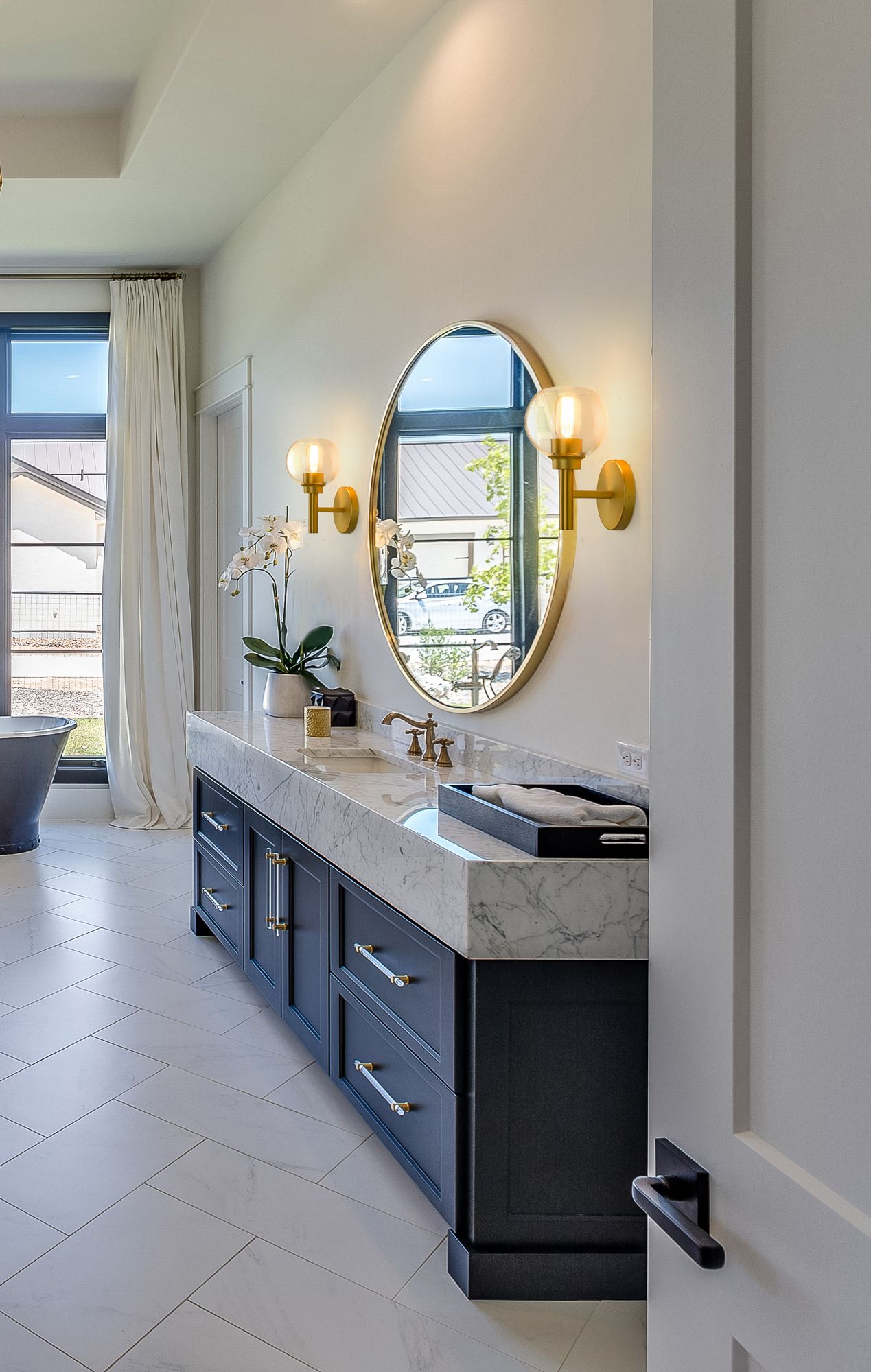 Image 4 Z-Lite Sutton 10 1/4" High Brushed Gold Wall Sconce more views