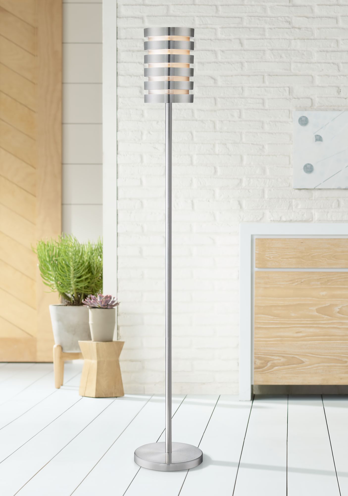 Lite Source Tendrill II Aluminum Slat Floor Lamp