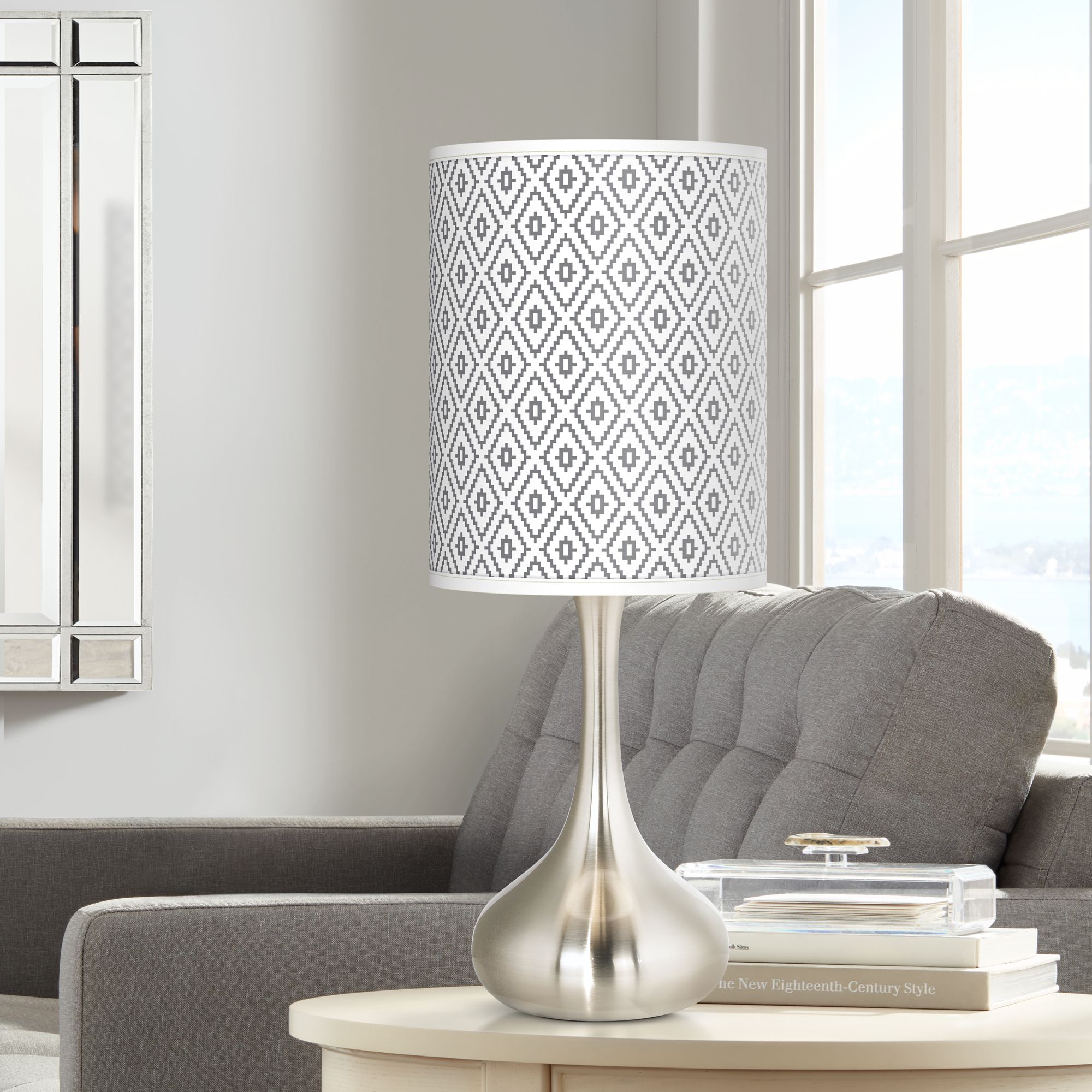 Diamonds Giclee Droplet Table Lamp