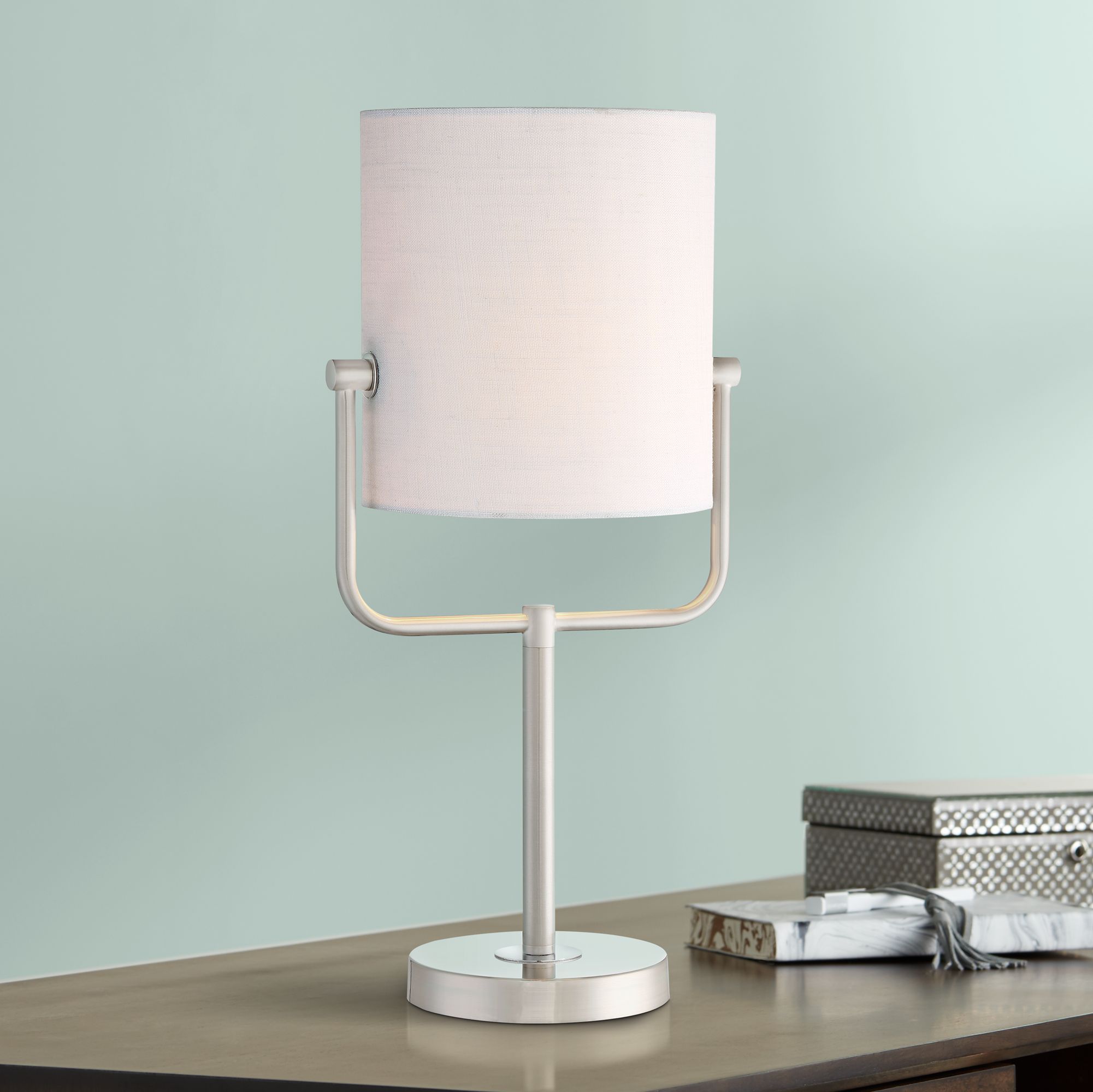 Tina Metal Accent Table Lamp – Stylish, Modern Design, Durable