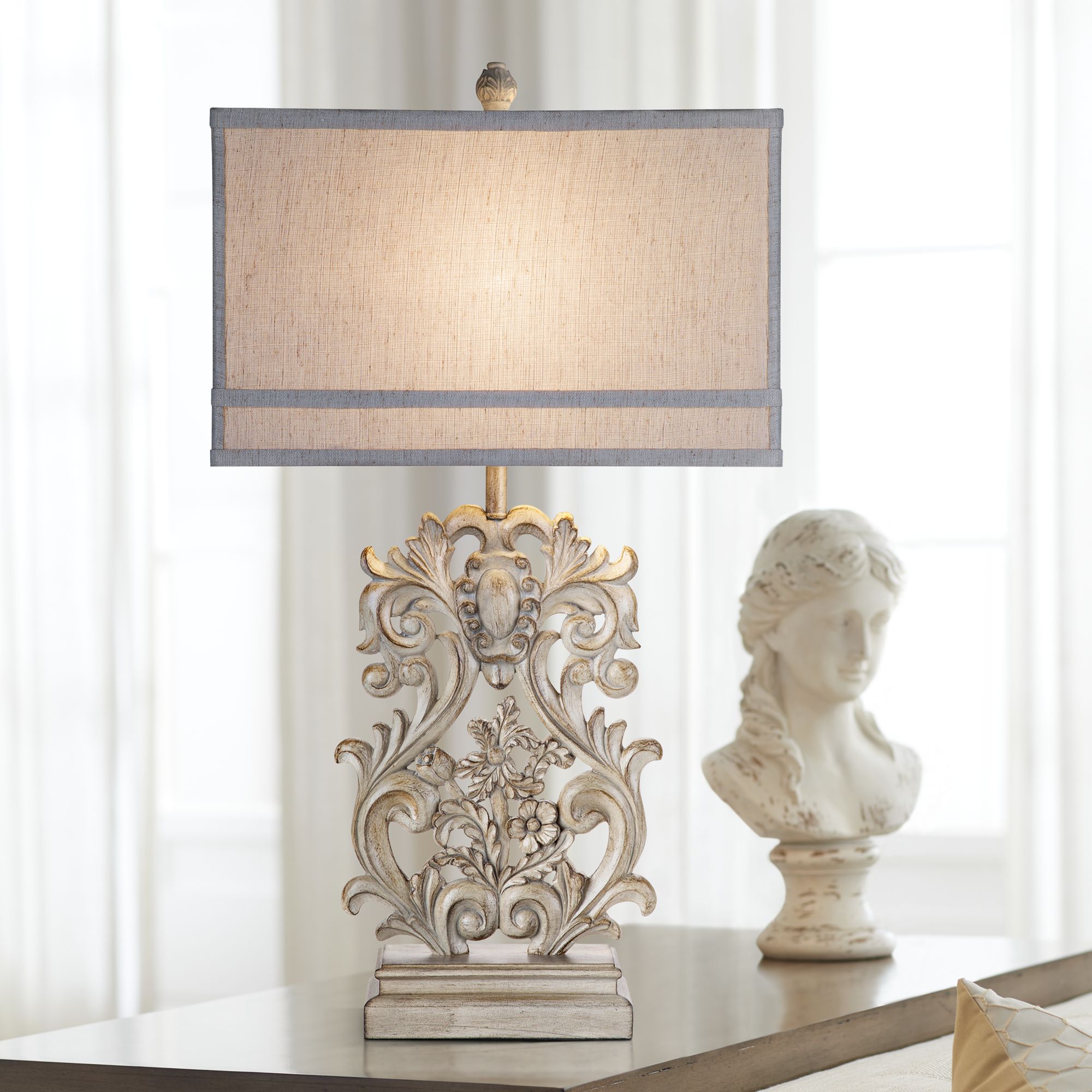 Vera Weathered Distressed Table Lamp