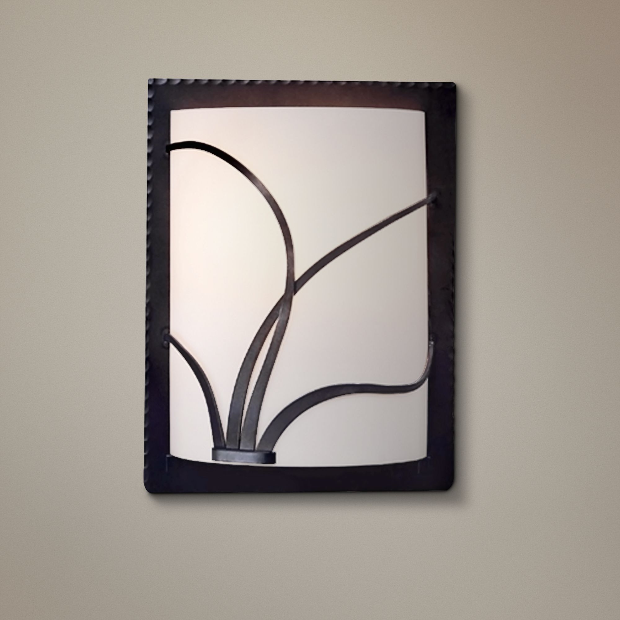 Hubbardton Forge Left Face Reed Wall Sconce