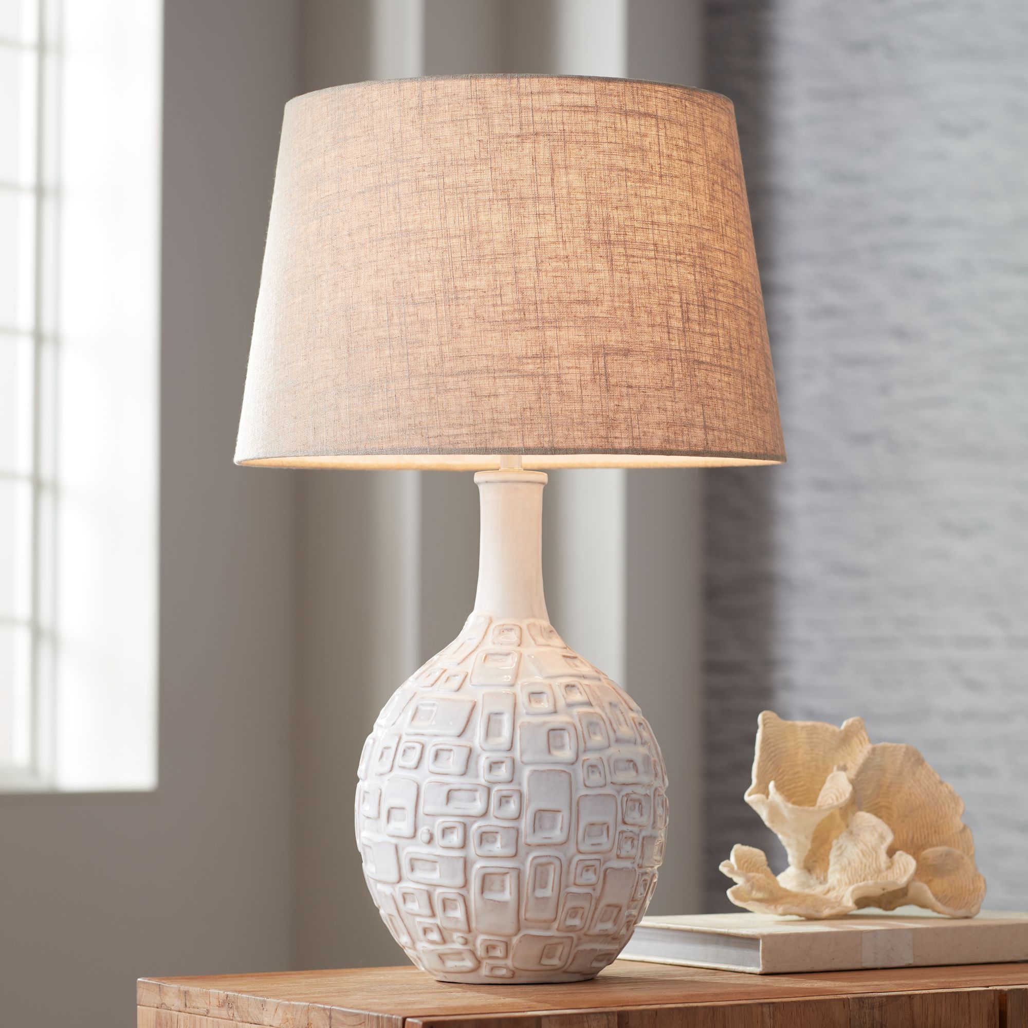 Abby Ivory Ceramic Table Lamp – Elegant Modern Home Lighting
