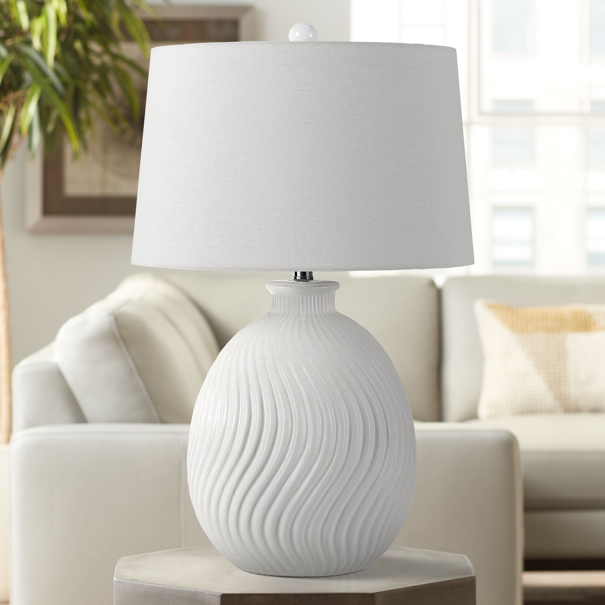 Olbia Milky White S-Wave Ceramic Pot Table Lamp