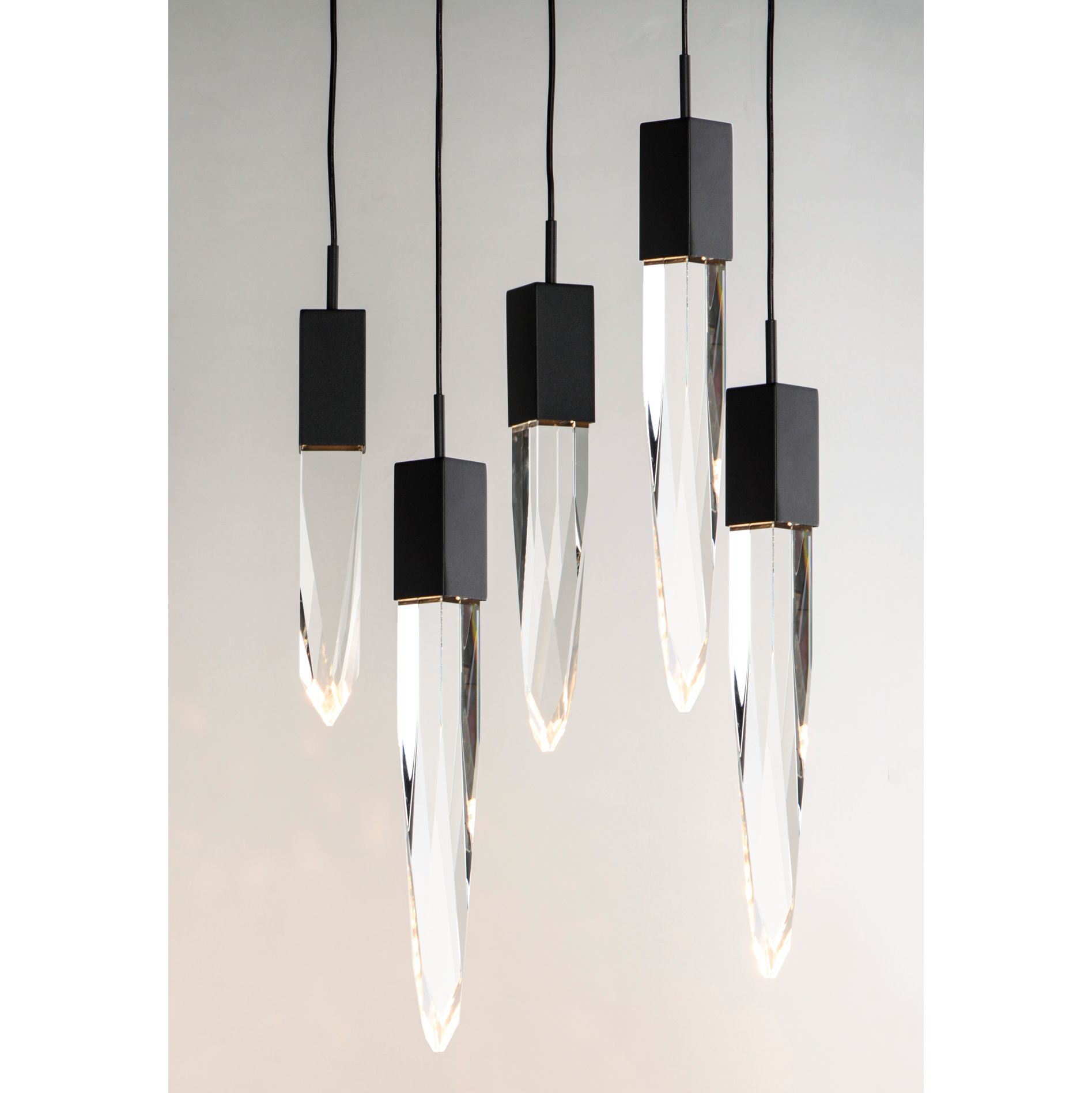 ET2 Quartz 15 3/4" Wide Black 5-Light LED Pendant