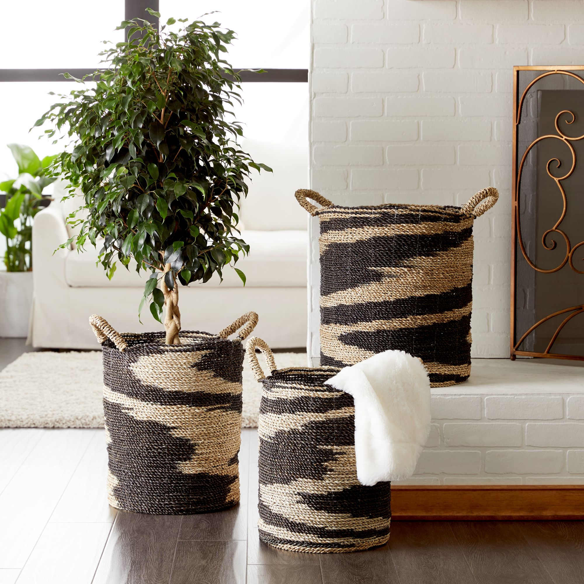 Black and Natural Woven Seagrass Storage Baskets Set of 3 74Y89 Lamps Plus