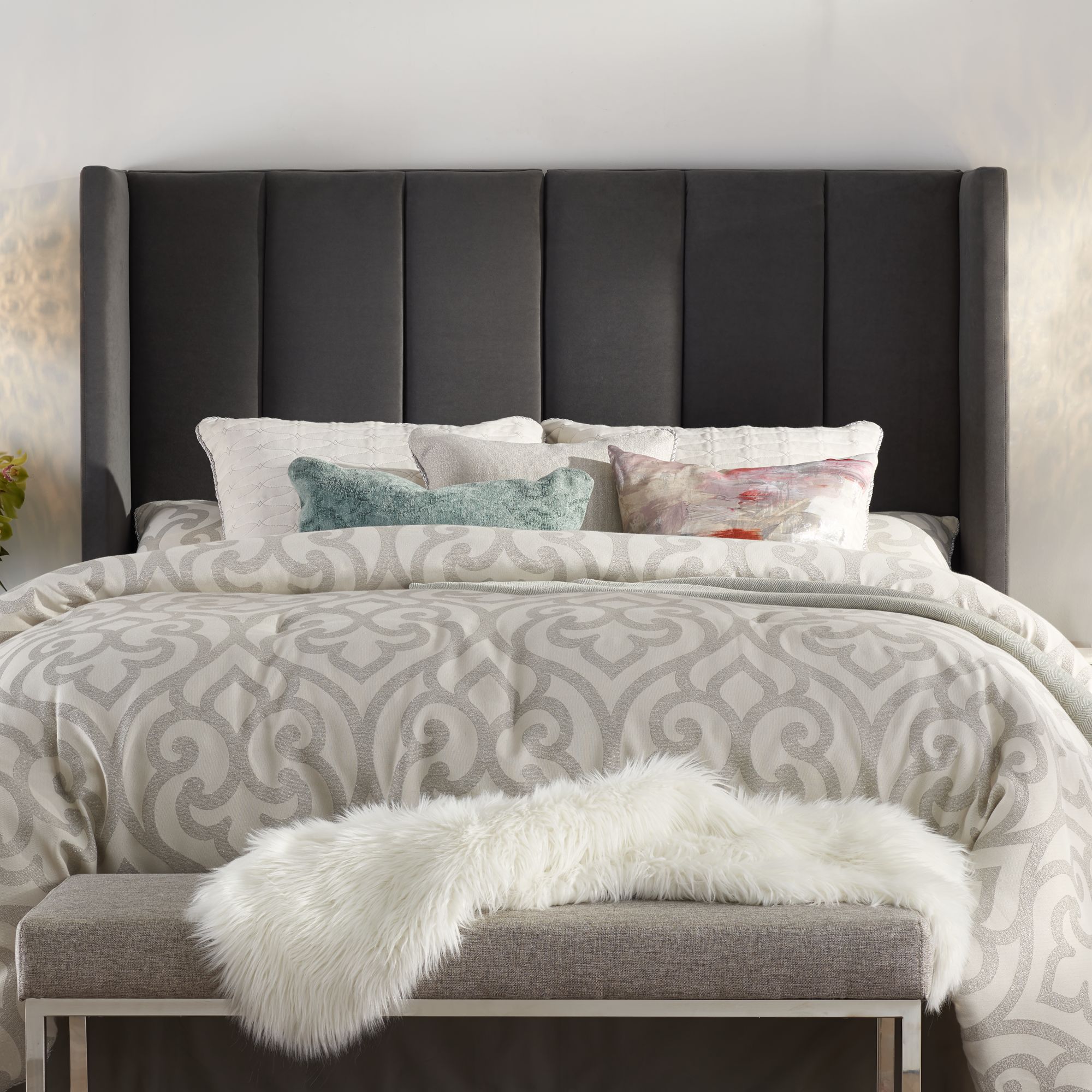 Delway Channel Tufted Gray Velvet Queen Hanging Headboard 76P18