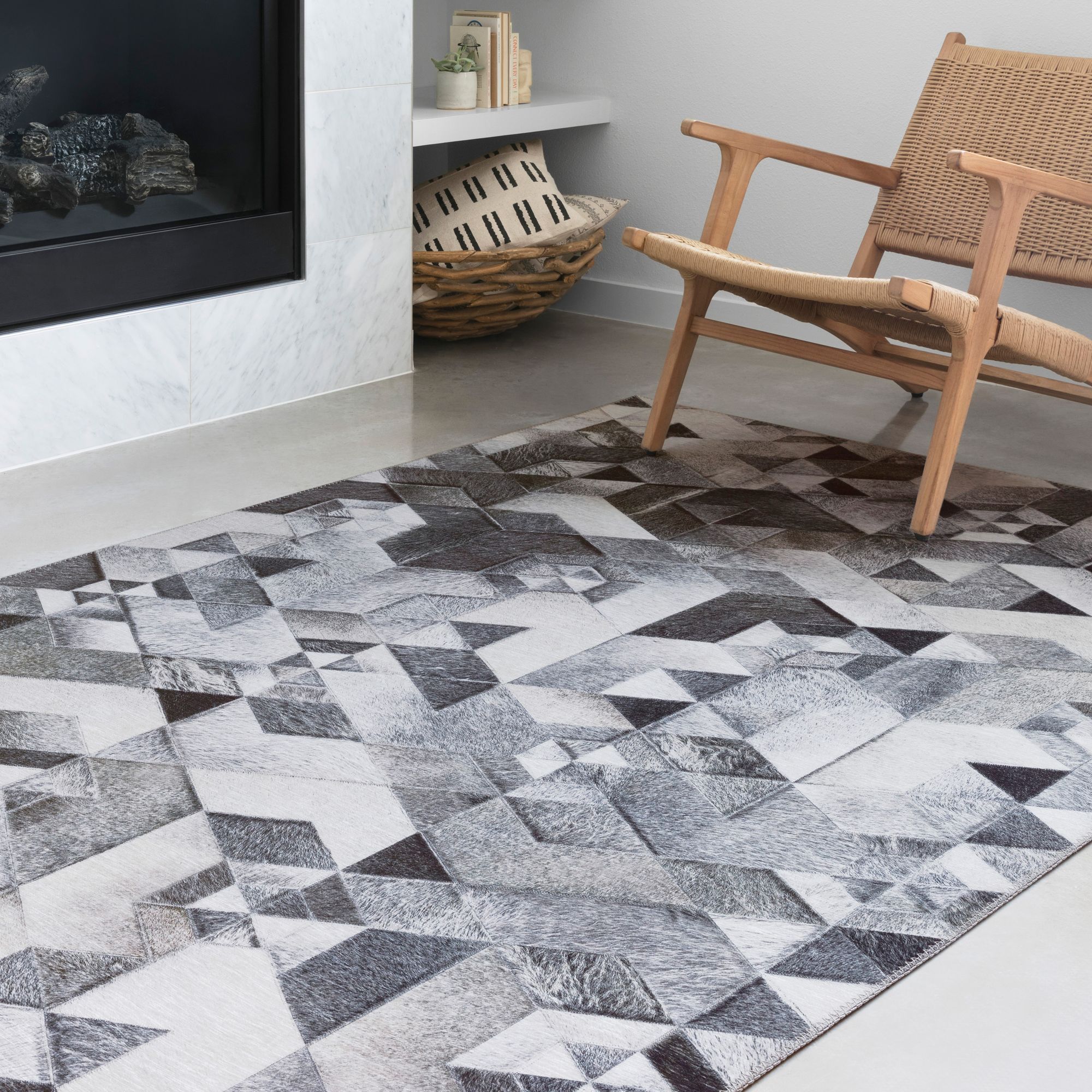 Loloi Maddox MAD-03 Gray and Ivory Area Rug