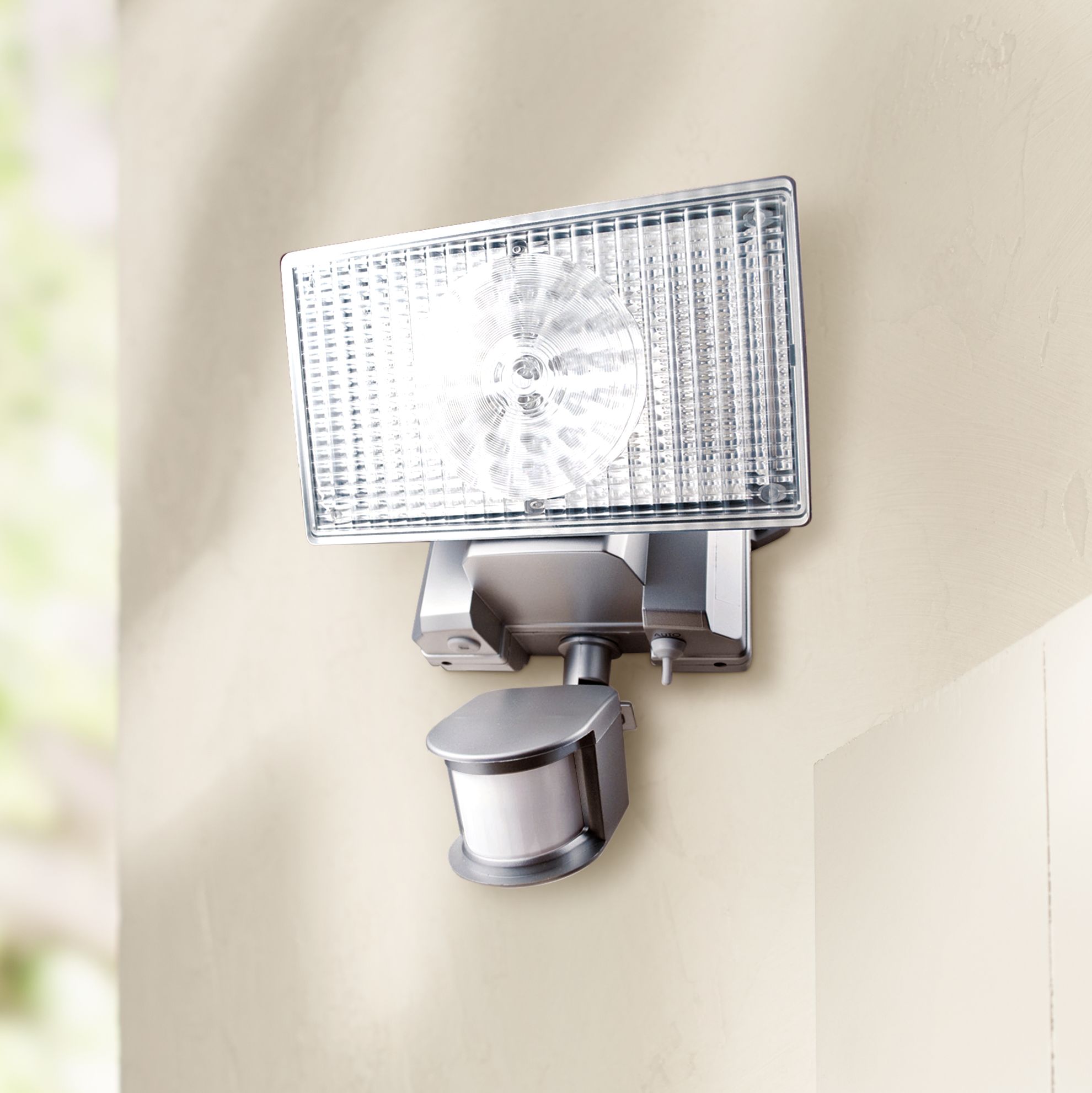 Silver Solar 150 LED Outdoor Security Flood Light