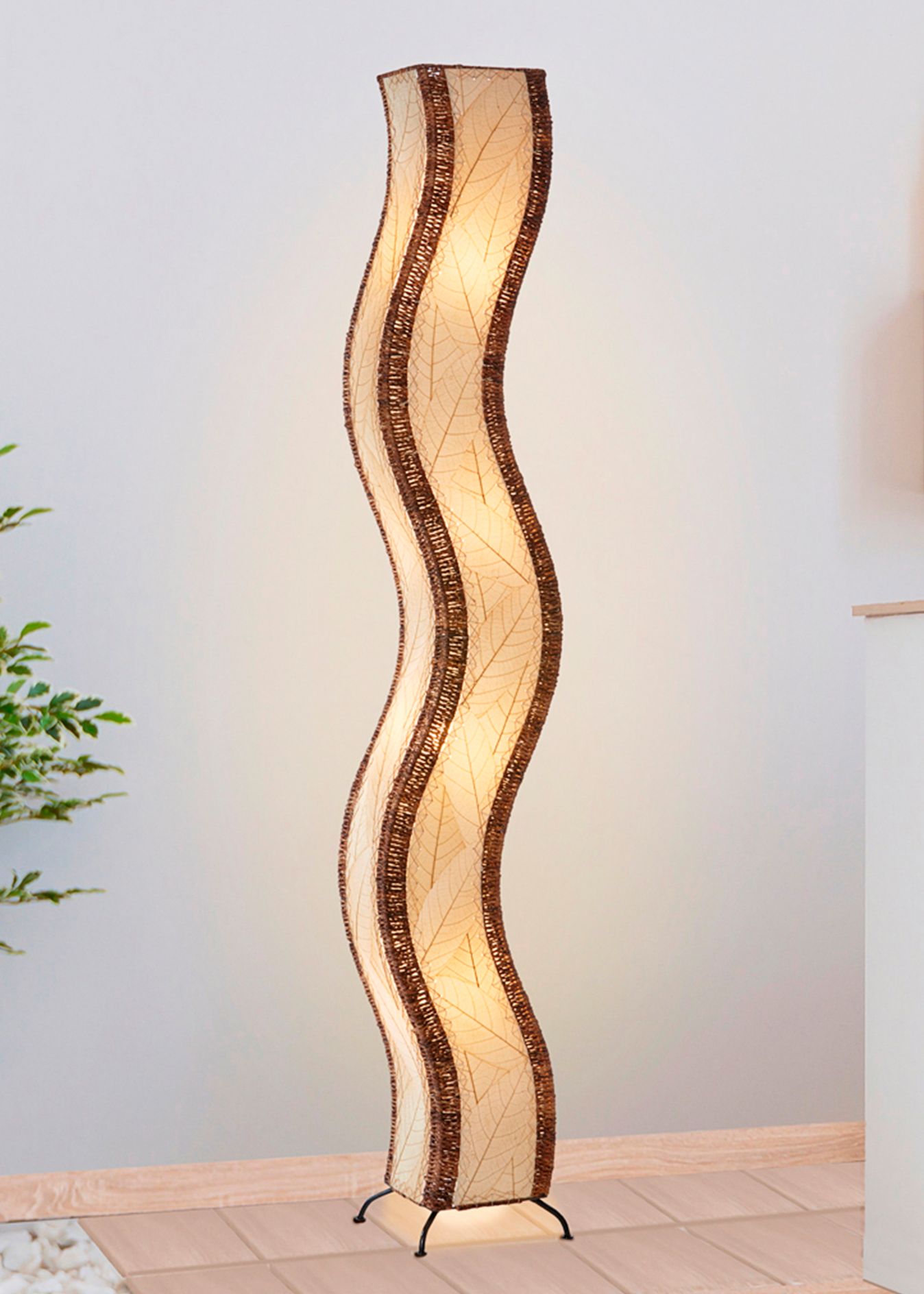 Eangee Wave Natural Cocoa Leaves Giant Tower Floor Lamp