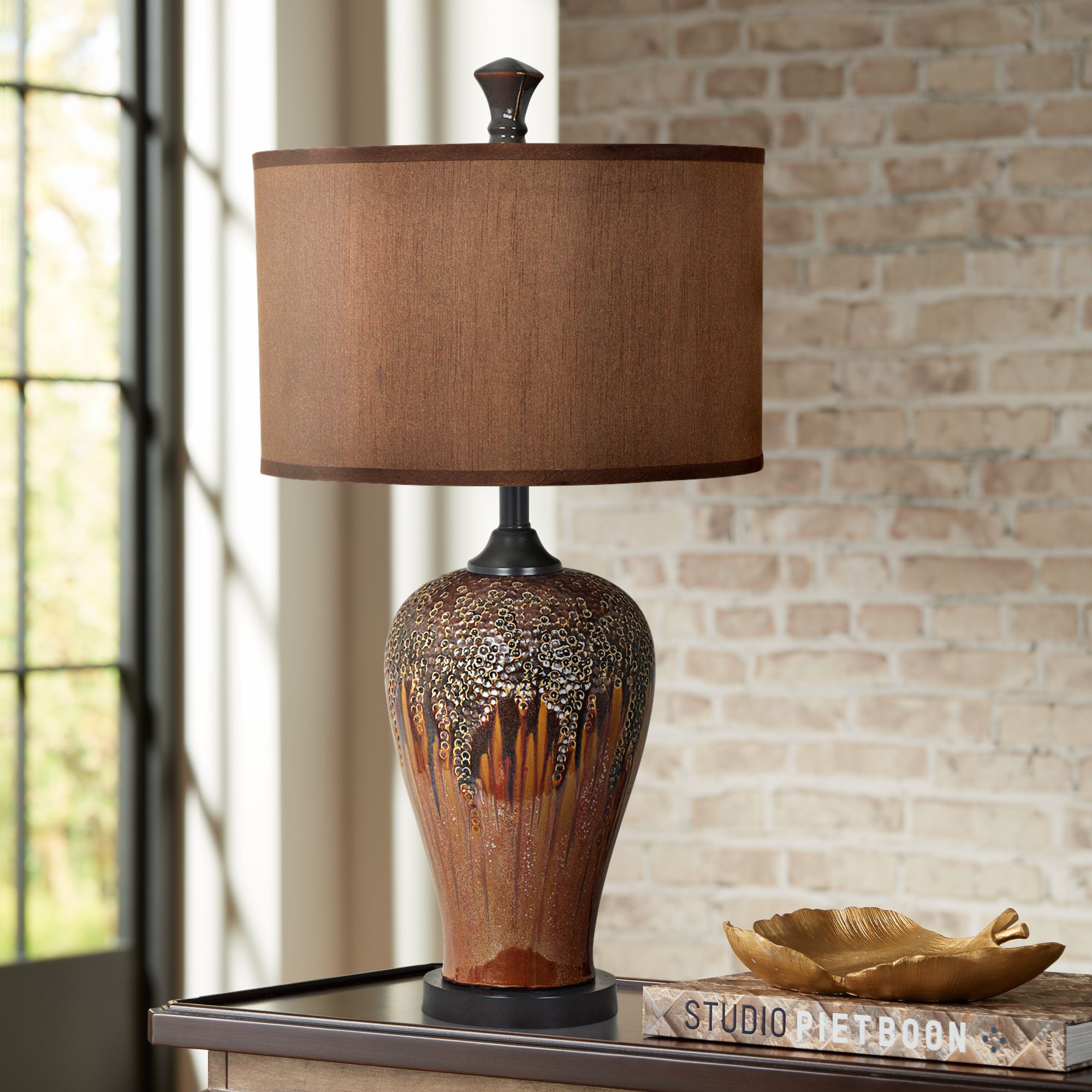 Crestview Collection Hera Metallic Ultra-Gloss Table Lamp