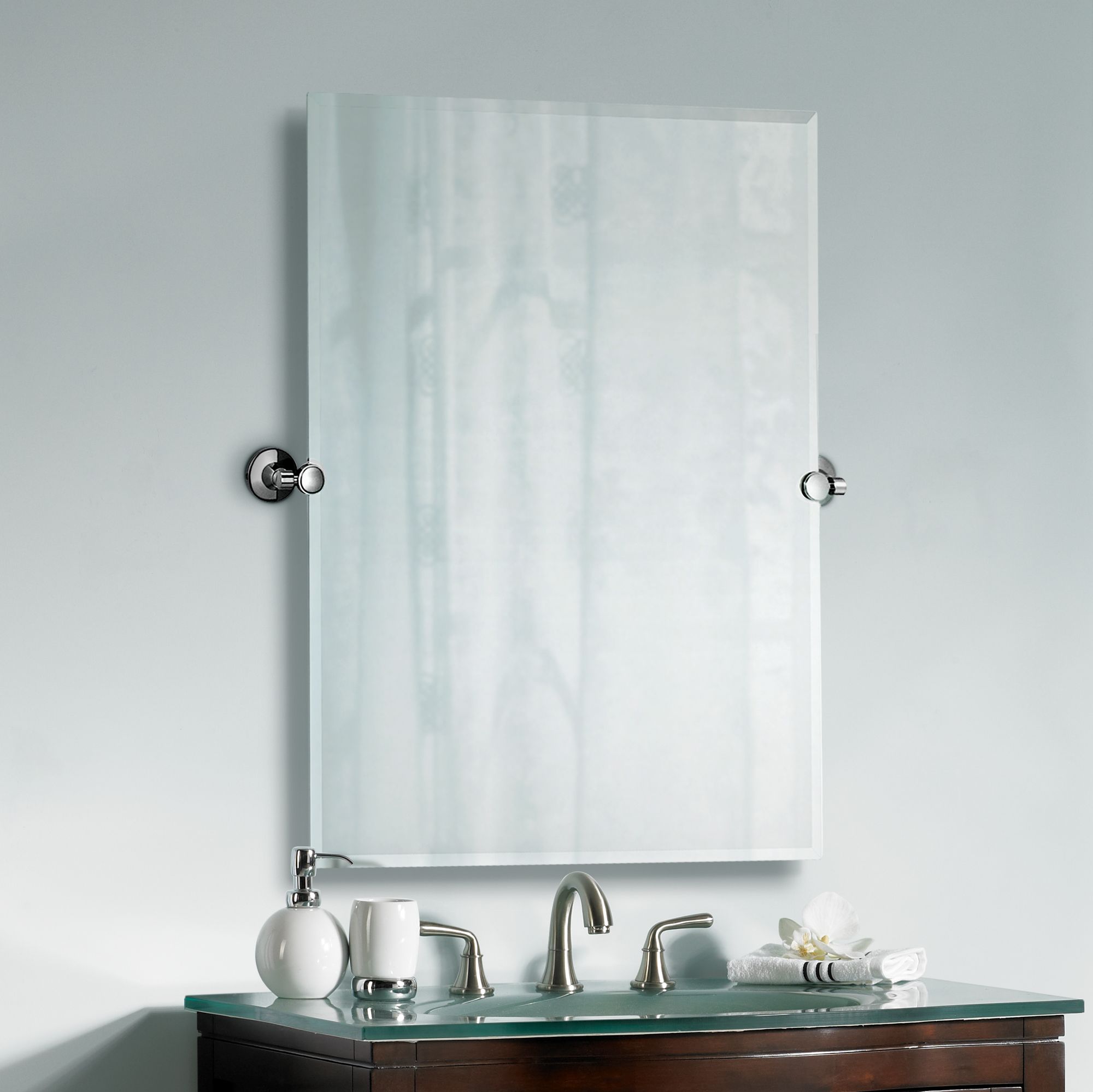 Gatco Max Polished Chrome 27 3/4" x 31 1/2" Wall Mirror