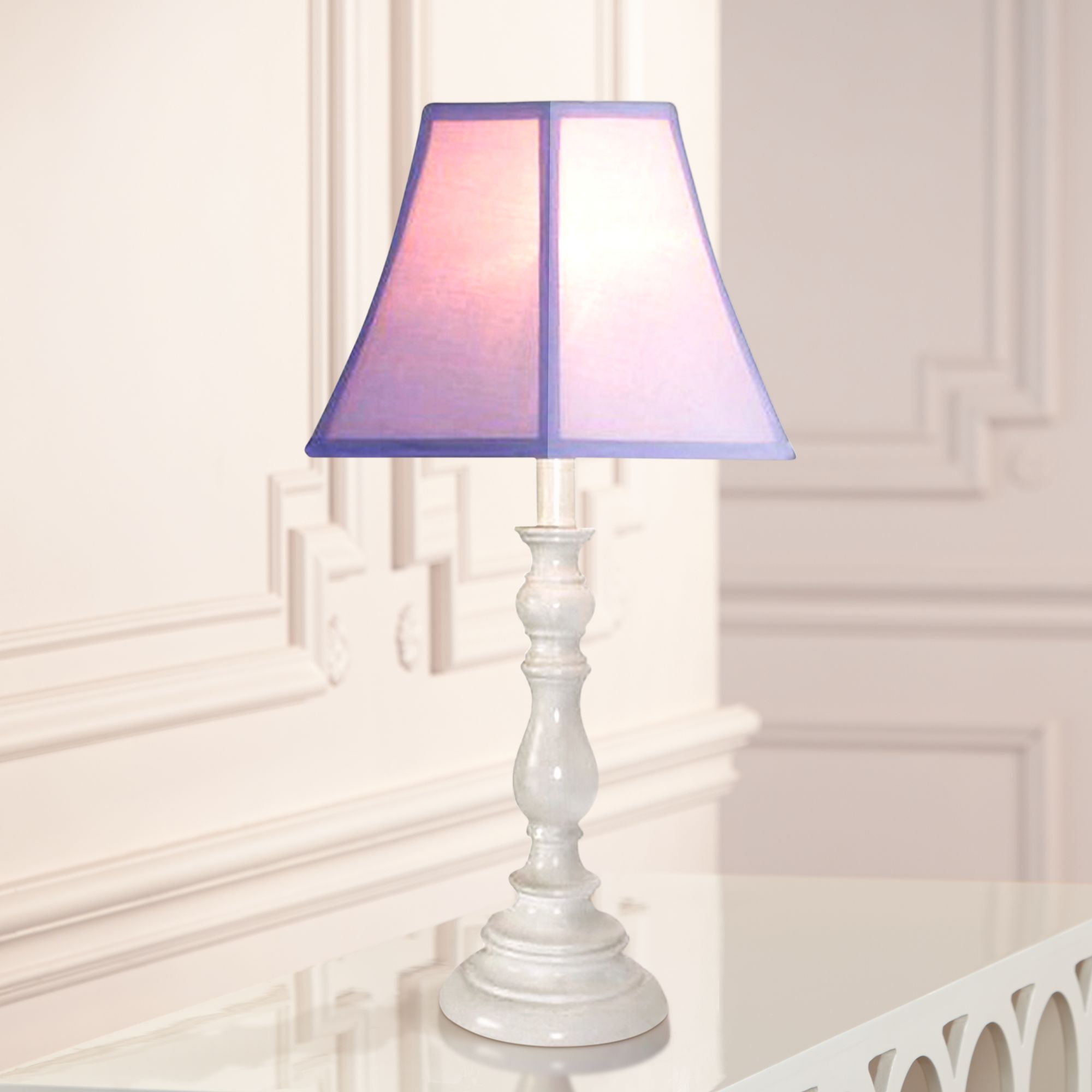 white table lamp base
