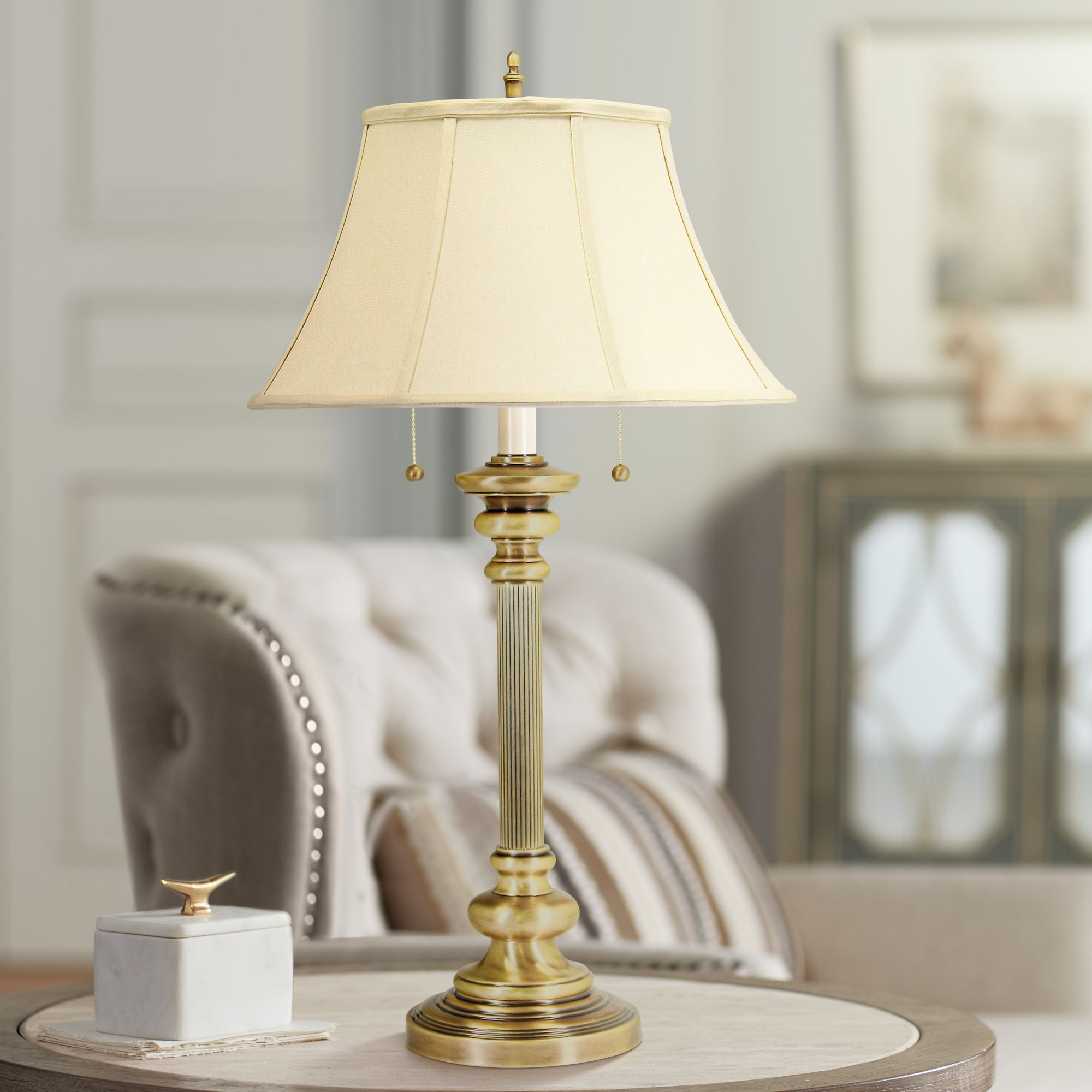 pull chain table lamp