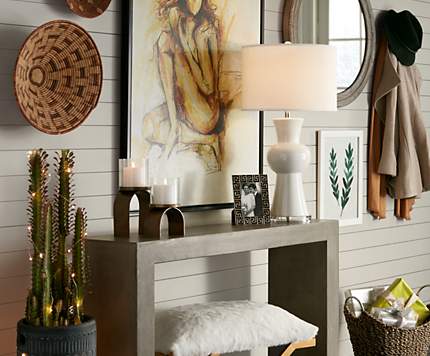 Entryway Design Ideas Room, How Tall Should A Foyer Table Lamp Be