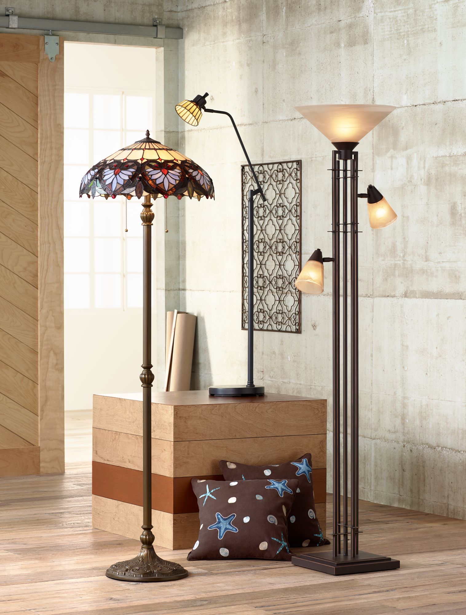 Heart Motif Patina Bronze Tiffany-Style Floor Lamp ...