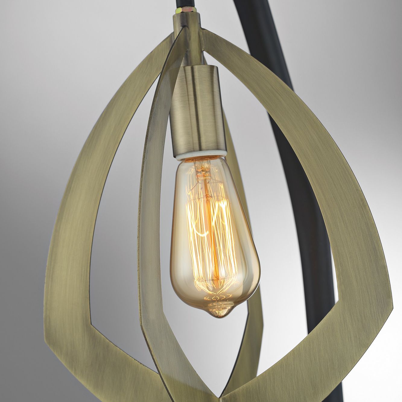 Rogerton Antique Brass Metal Hanging Lantern Floor Lamp 69m73