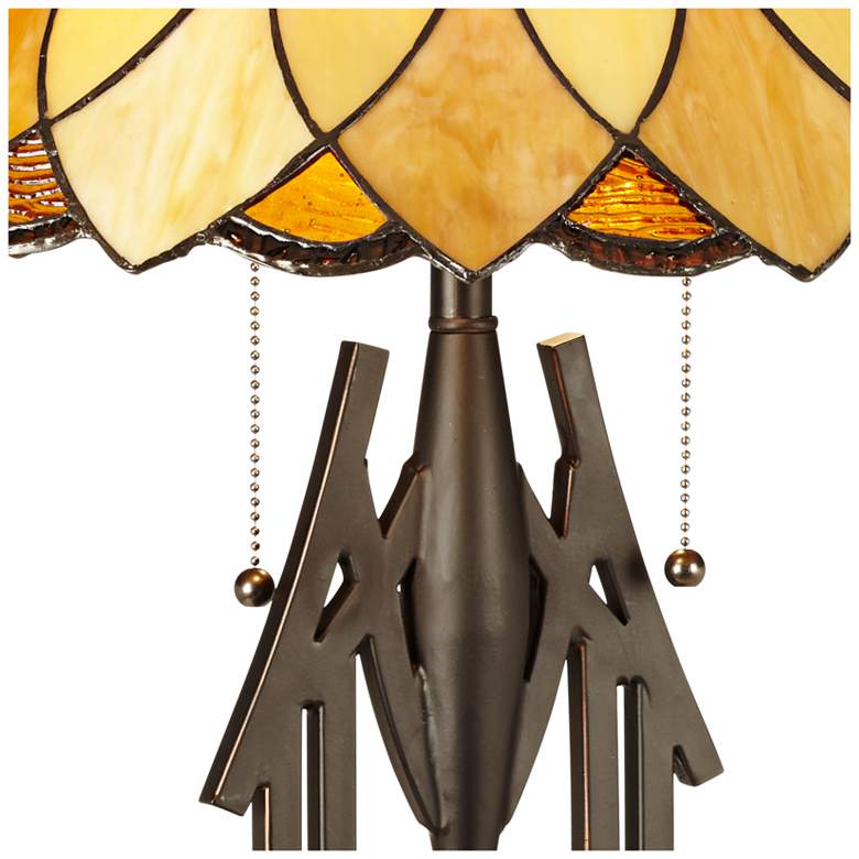 Robert Louis Tiffany Shiloh Scallop Art Glass Tiffany-Style Table Lamp more views