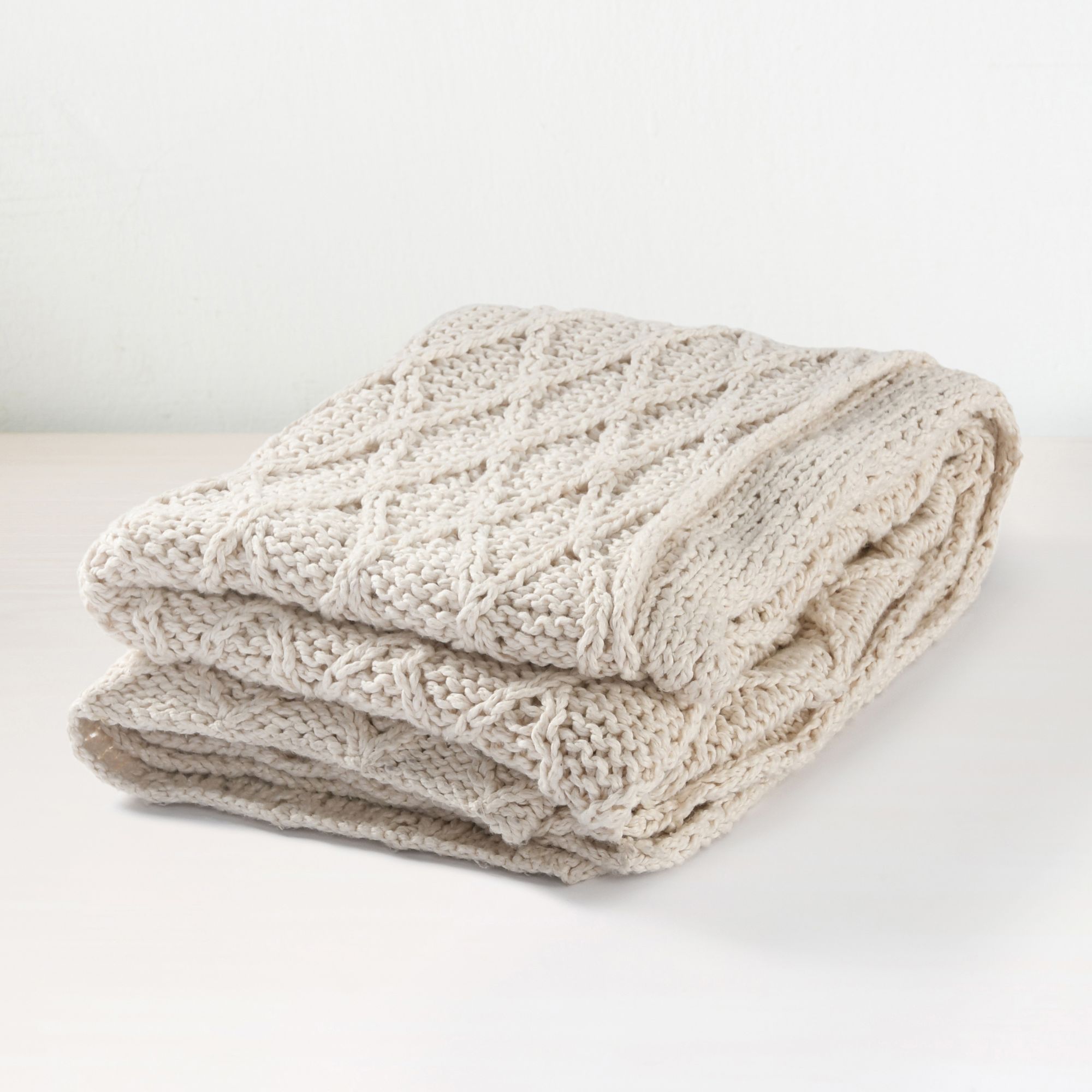 Catalina Ivory Diamond Cotton Throw Blanket - #76J99 ...